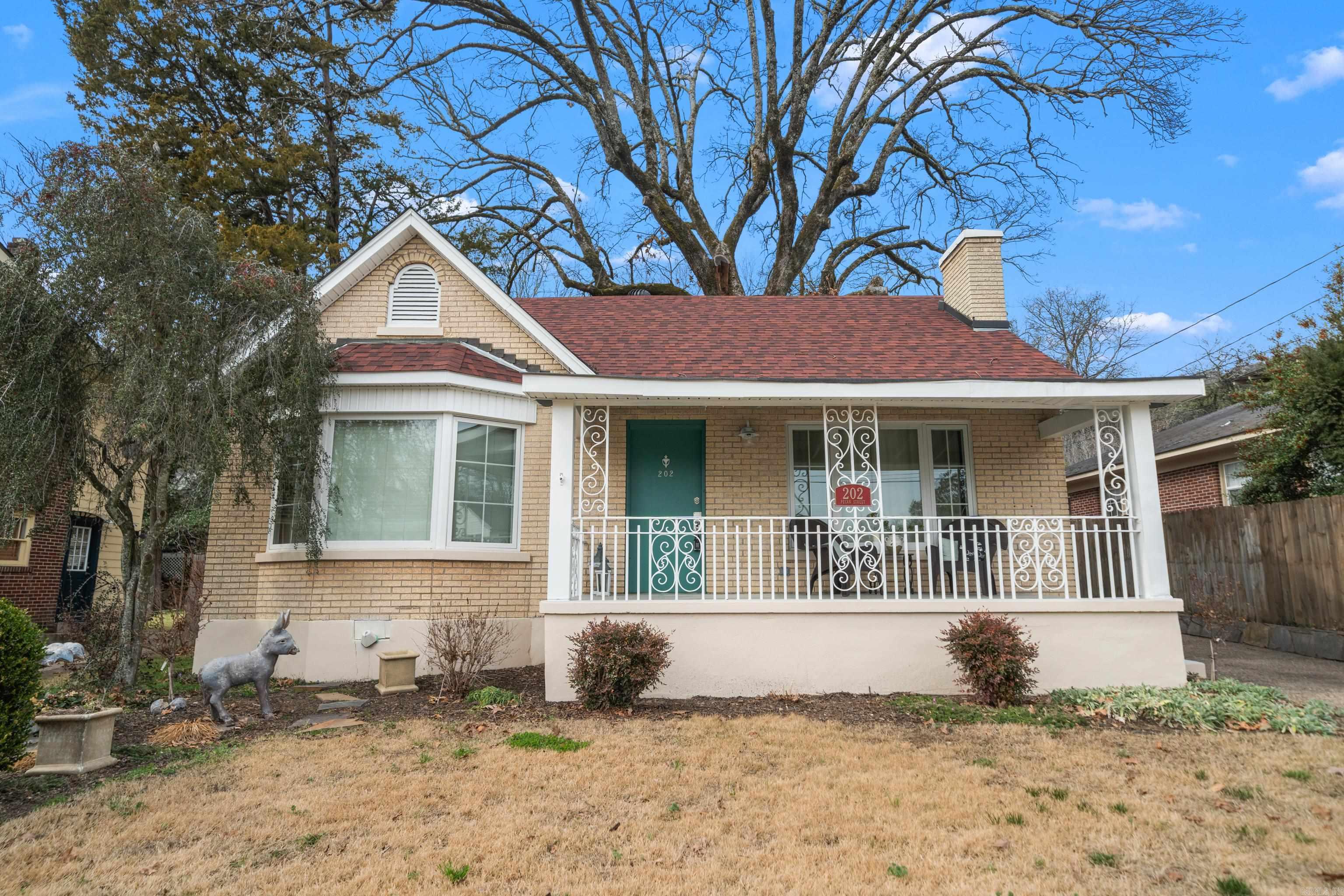 WARRINGTON - Residential