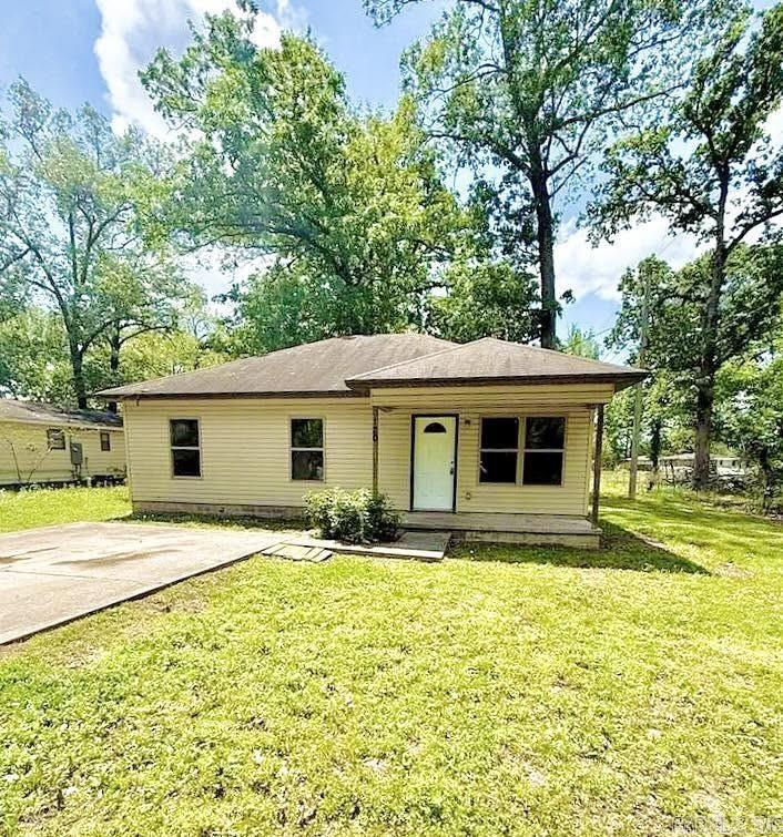 Lewis Bailey - Residential Lease