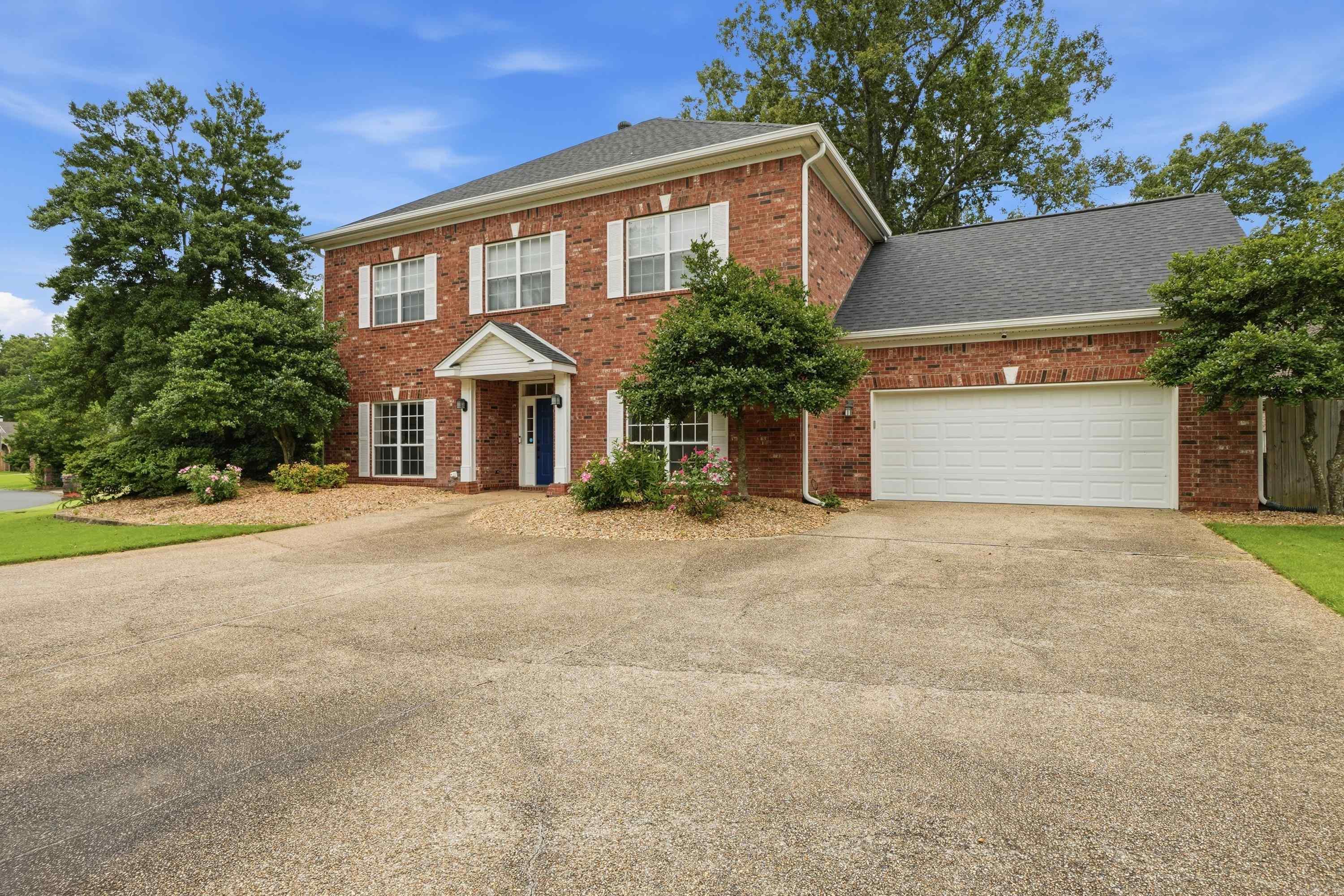 COUNTRY CLUB OF ARK THE - Residential