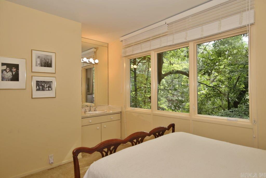 RIVER RIDGE MANOR - Residential