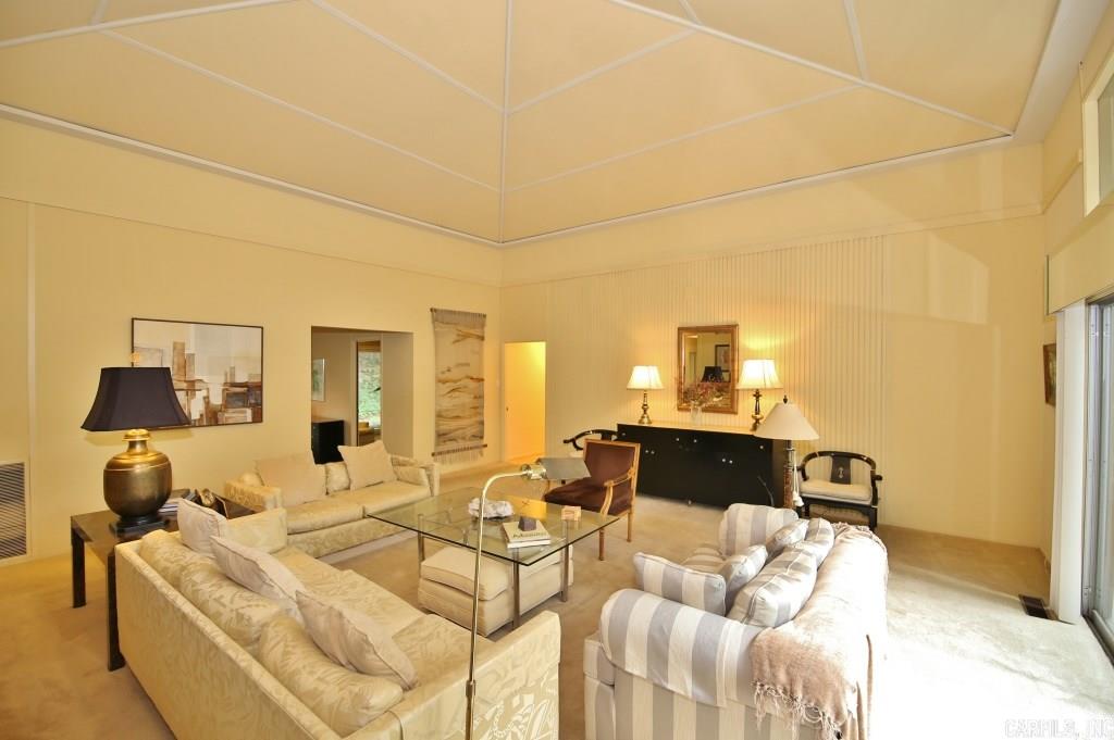 RIVER RIDGE MANOR - Residential
