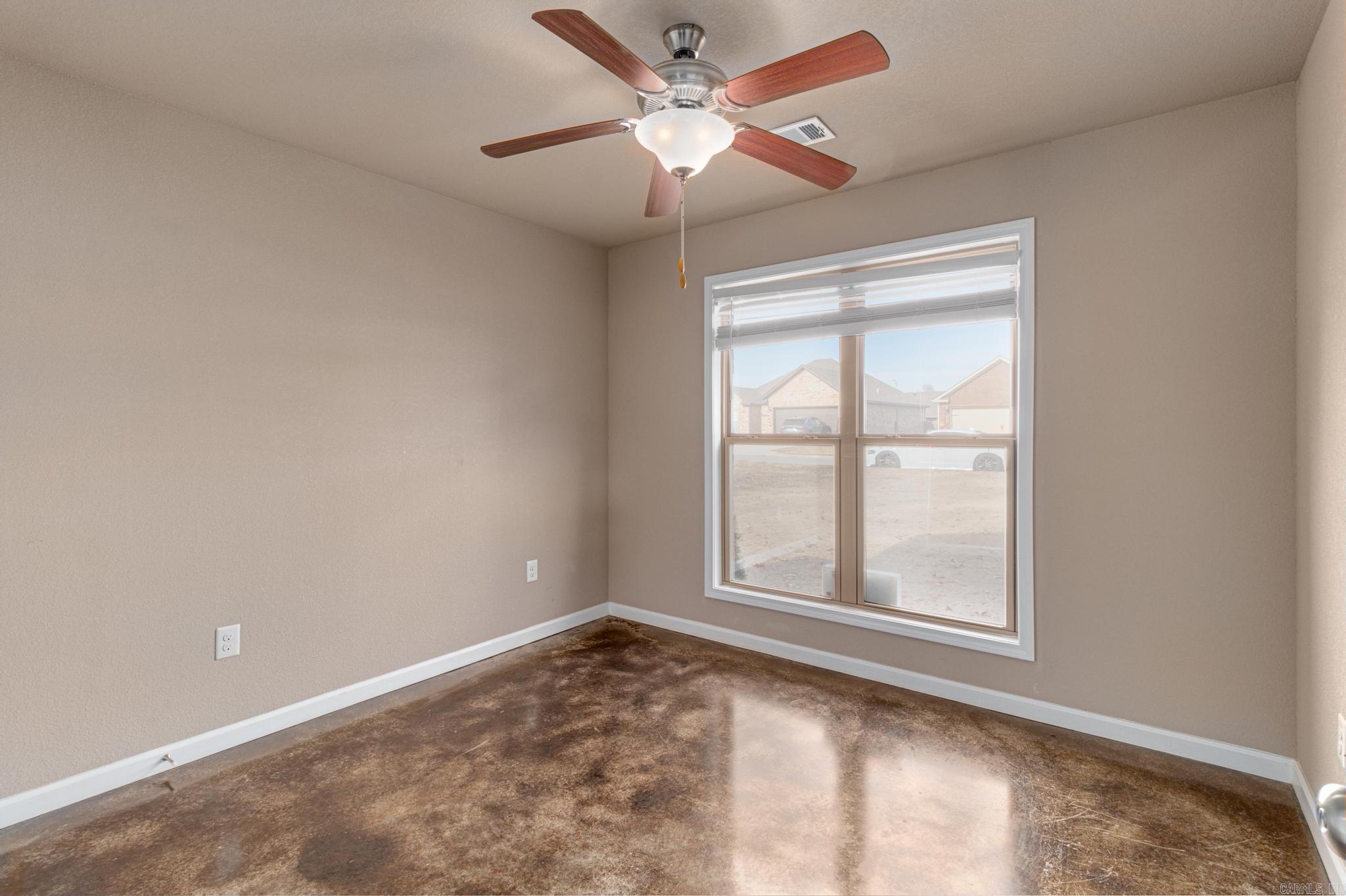 DONLEE RIDGE - Residential
