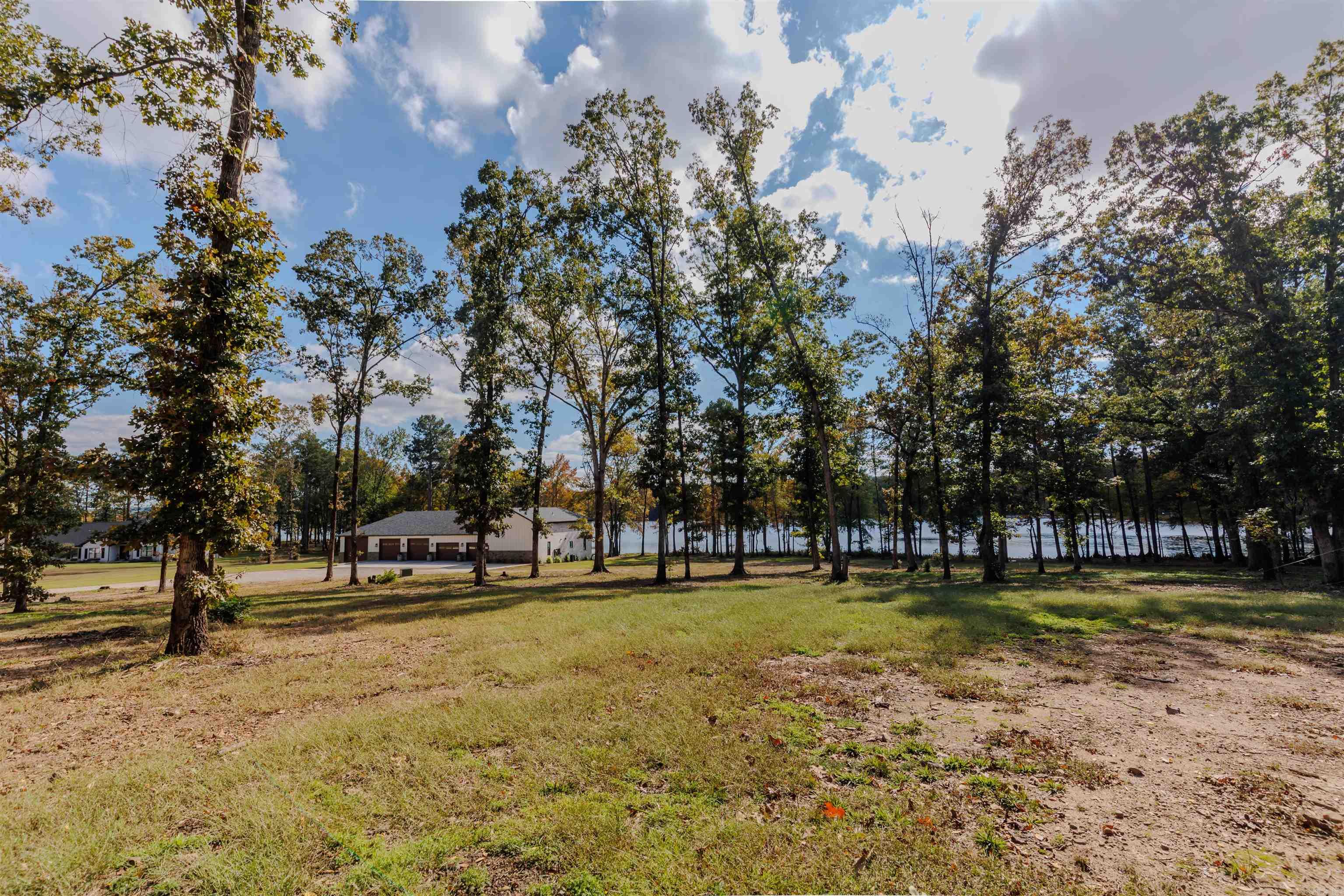TOMS COVE - Residential
