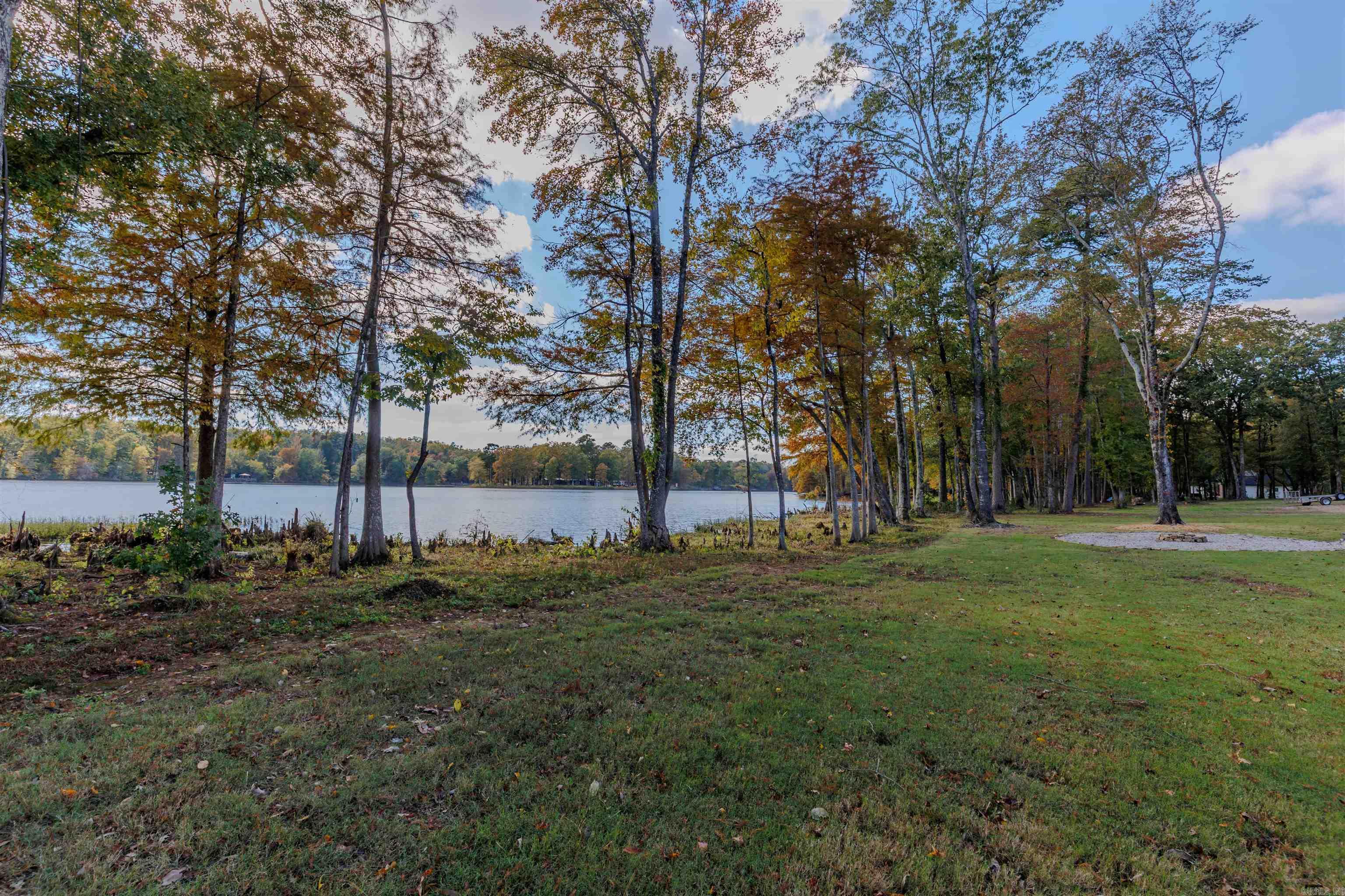 TOMS COVE - Residential