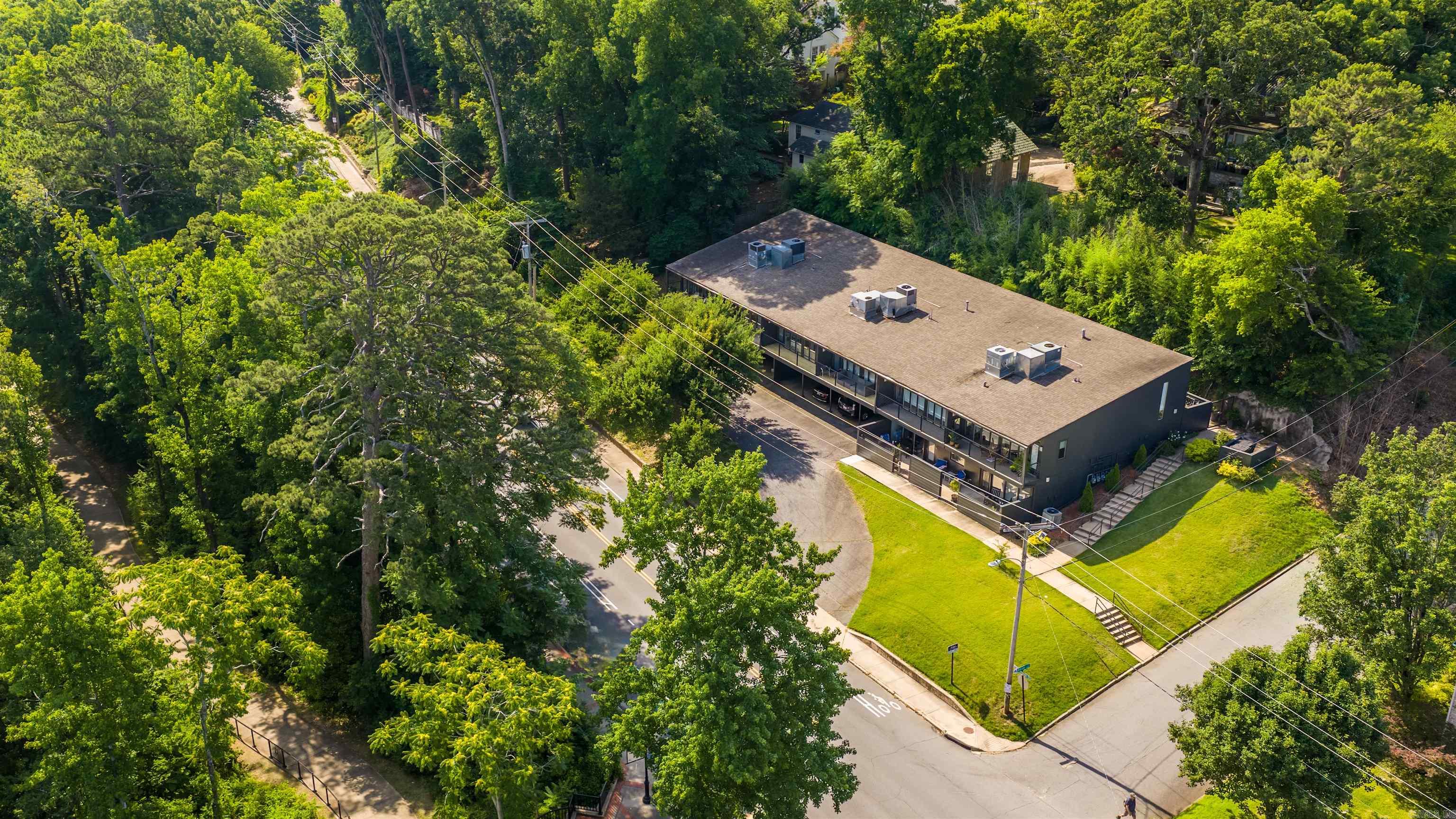 2423 KAVANAUGH HPR - Residential