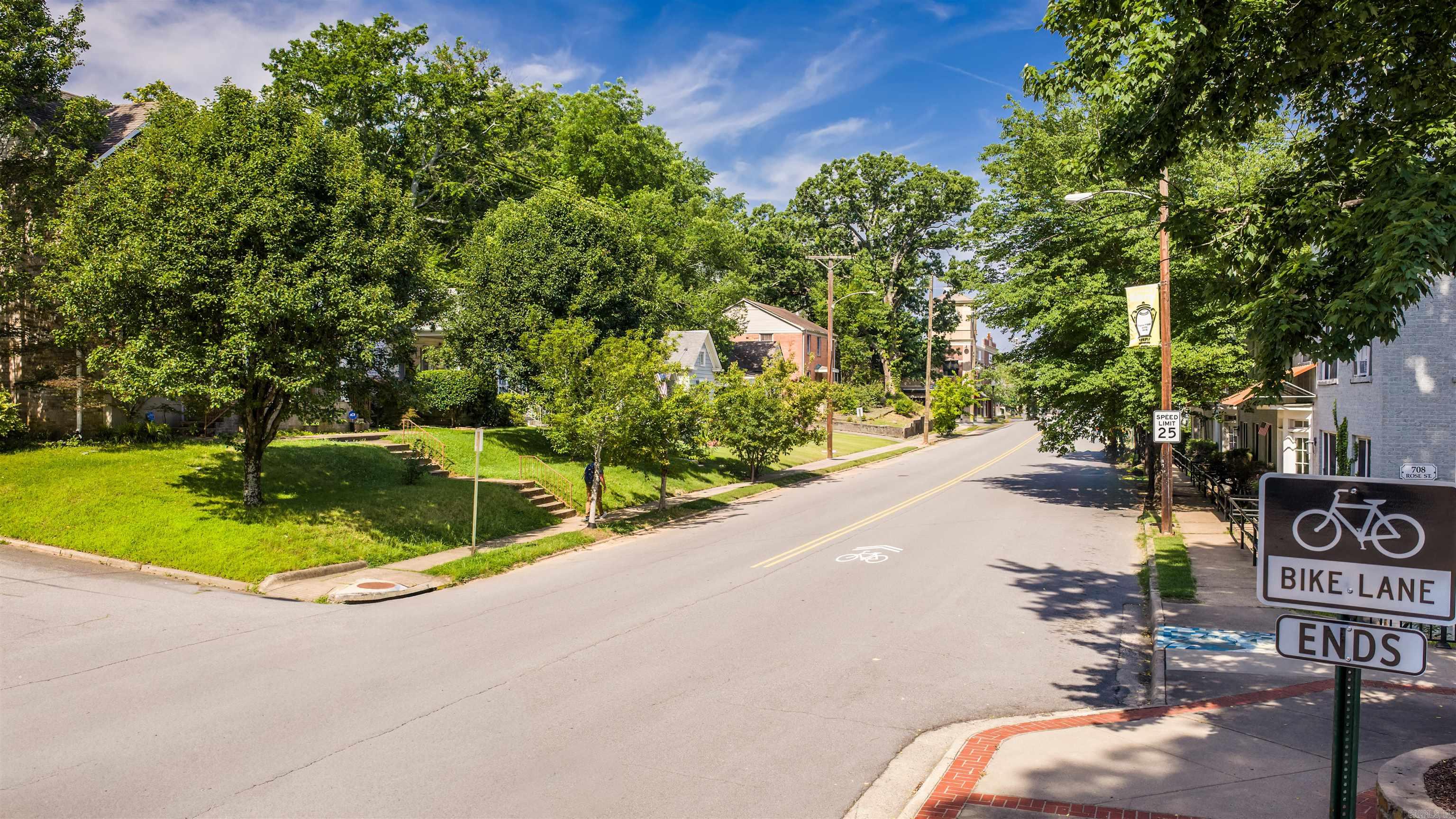 2423 KAVANAUGH HPR - Residential