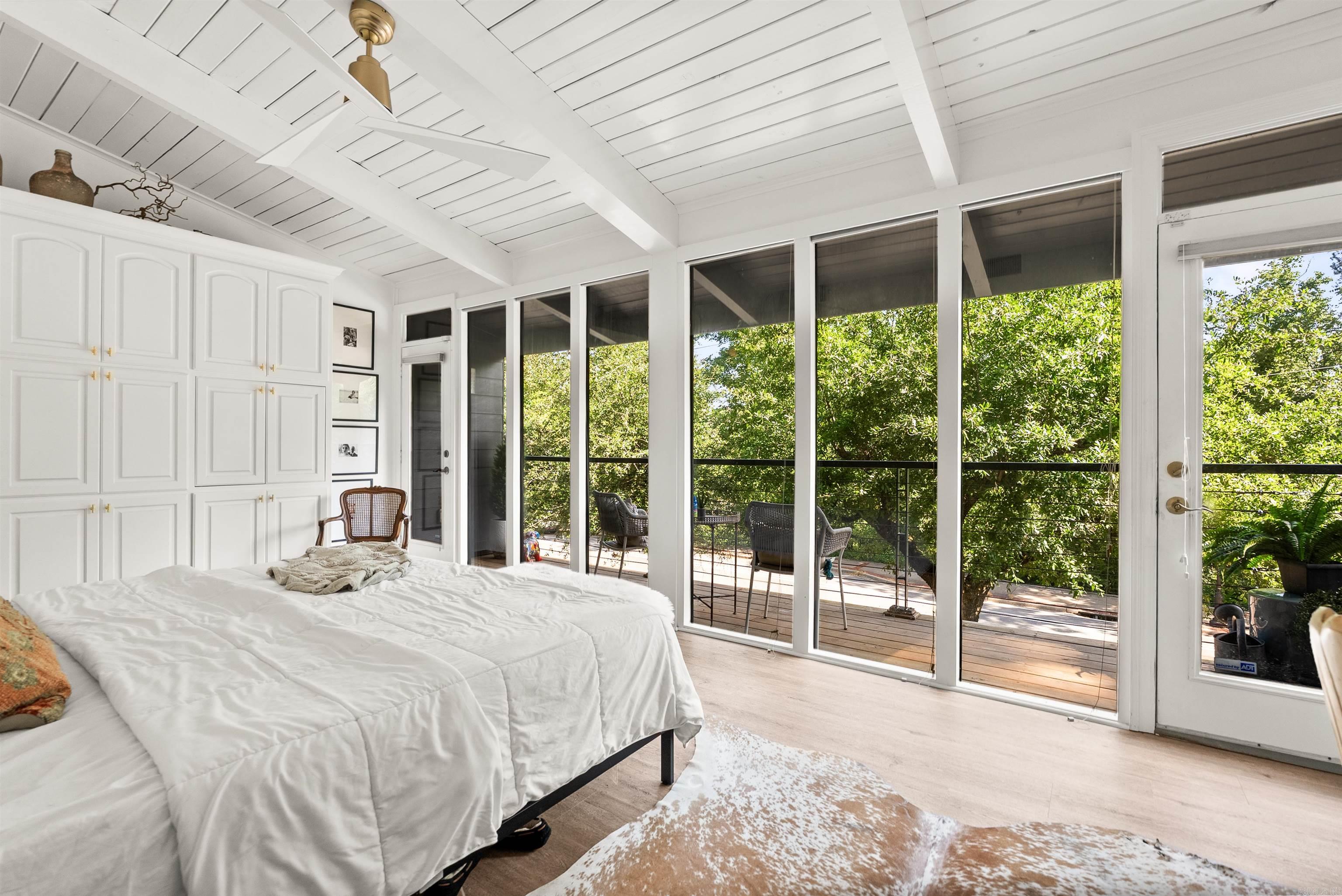2423 KAVANAUGH HPR - Residential