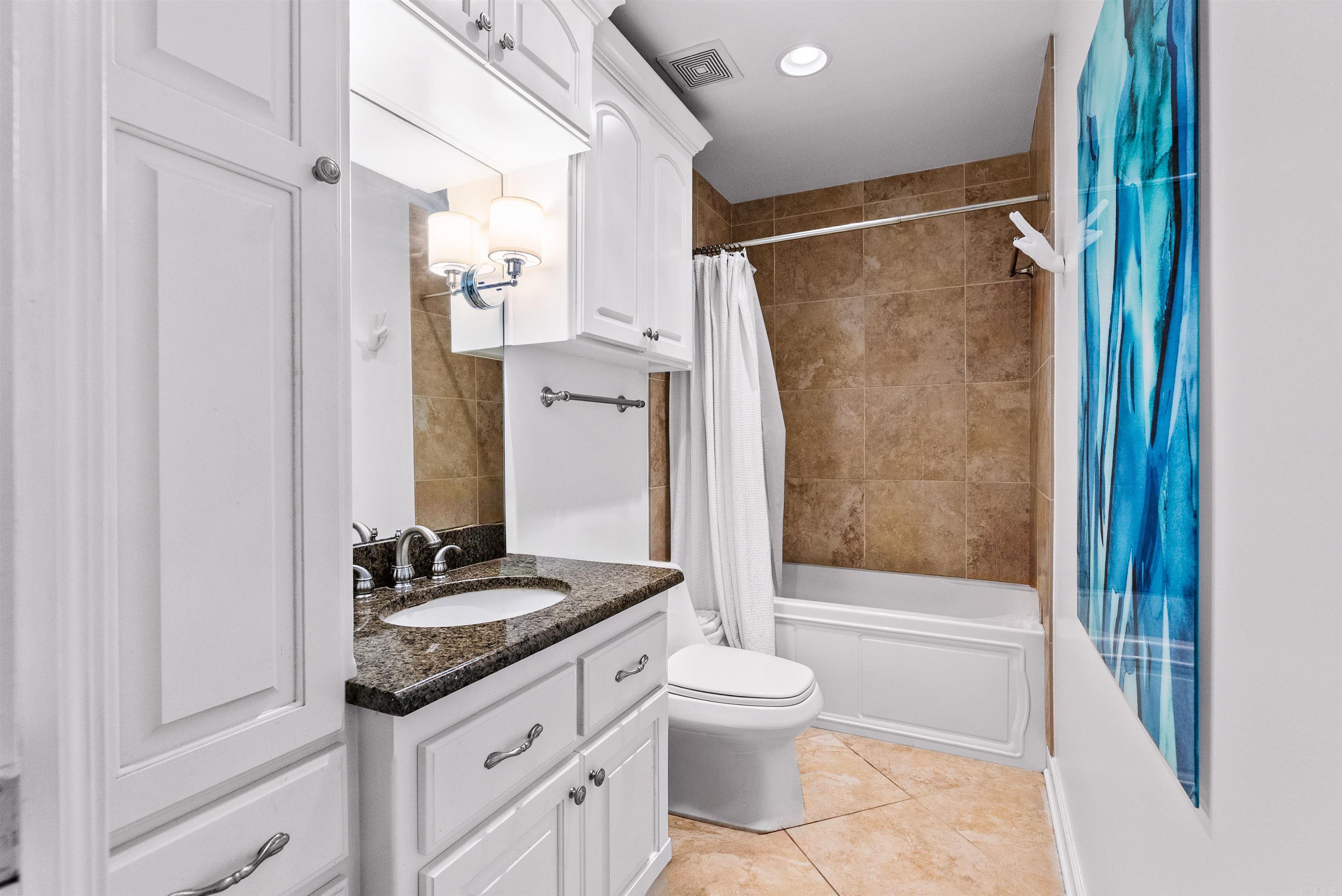 2423 KAVANAUGH HPR - Residential