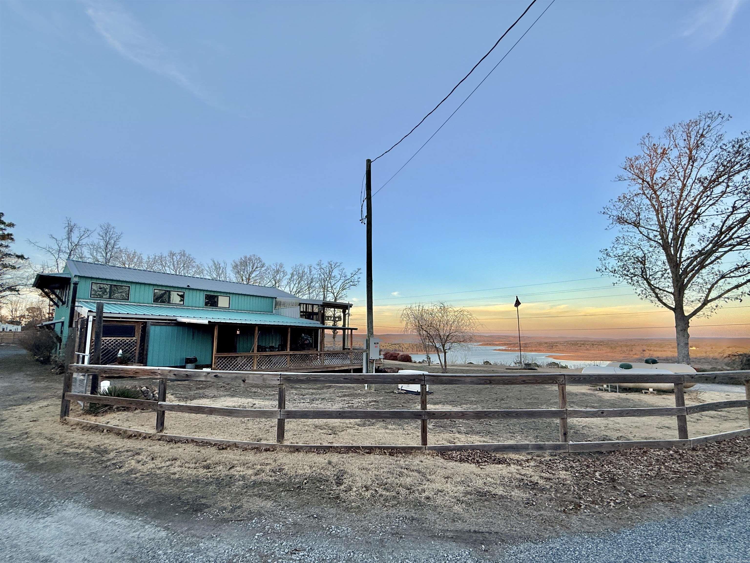 Lakeshore Hills-Andersons Lake - Residential