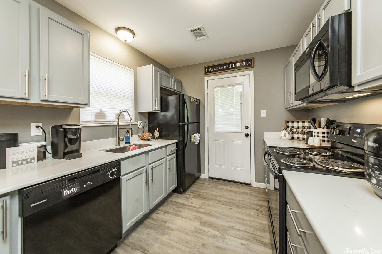 Metes & Bounds - Residential Income