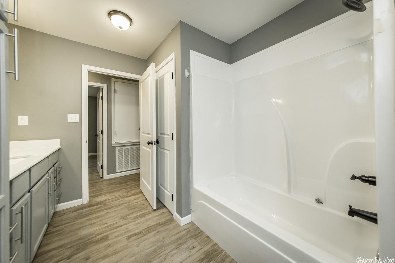 Metes & Bounds - Residential Income