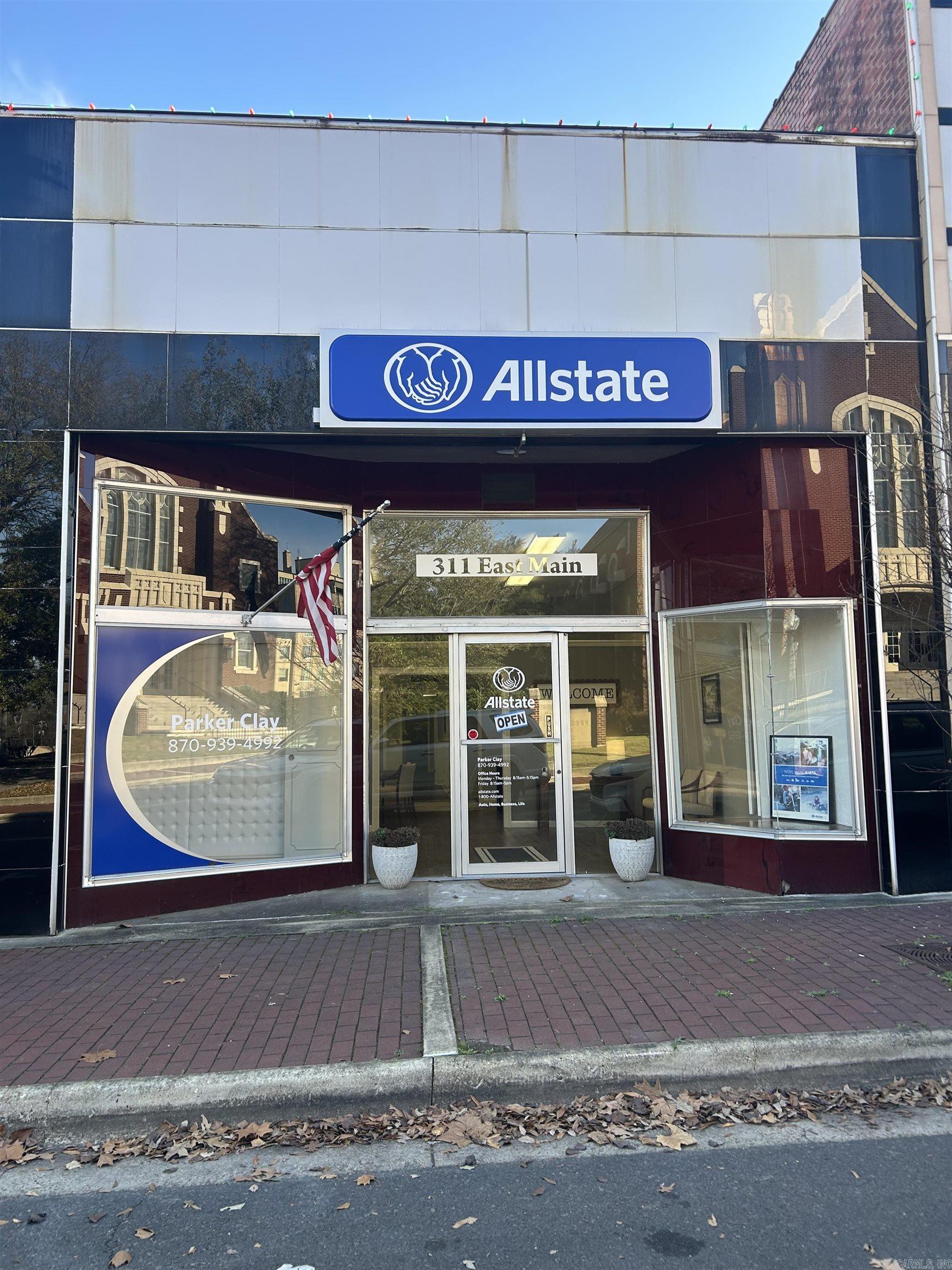Located in Historic Downtown El Dorado, this up-to-date office building is steps away from entertainment, restaurants, and retail destinations. With strong location fundamentals and flexible potential for a variety of uses, this asset presents a compelling opportunity for investors or owner-occupants seeking growth in a thriving part of the city.