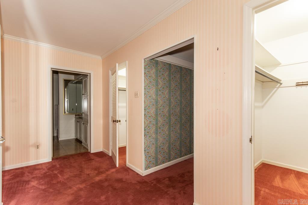 BEVERLY PLACE - Residential