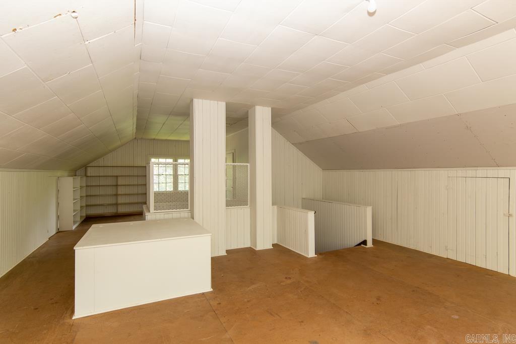 BEVERLY PLACE - Residential