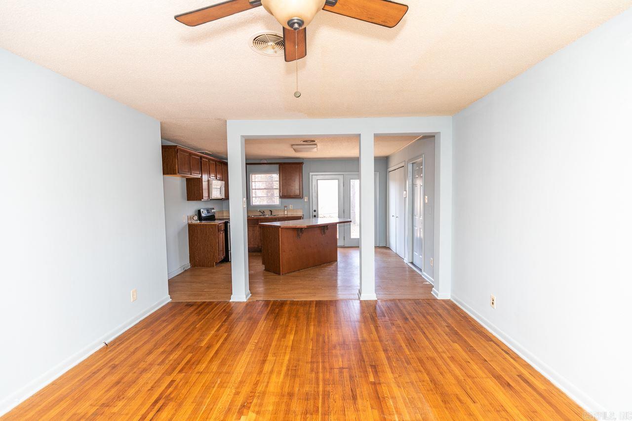 SOUTH GATE - Residential