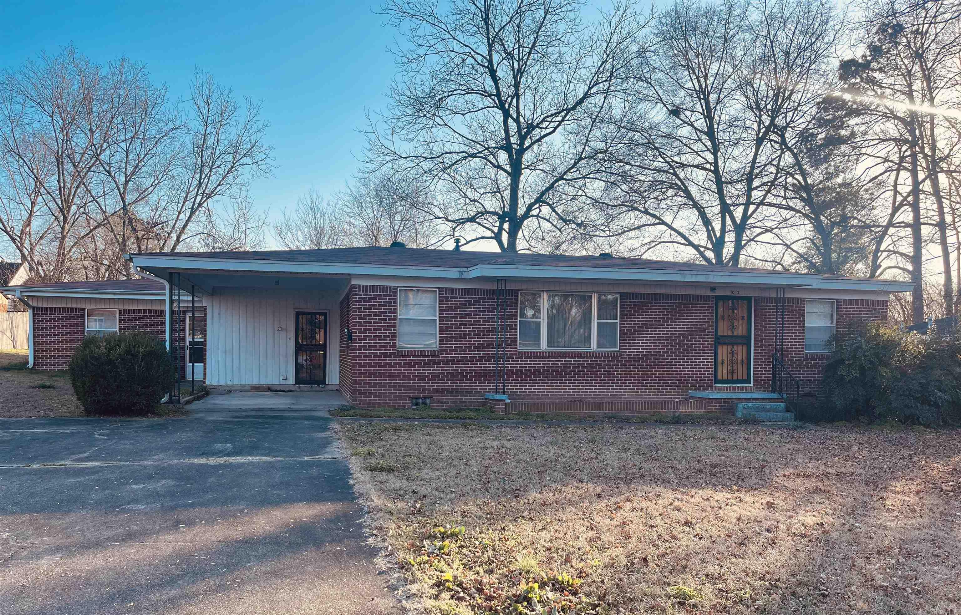 Well-maintained brick home offering 2,084 sq ft of living space and a functional layout. Features include a walk-in shower, newer roof, one-car carport, and outside storage. Property includes secondary living space with a full bath and private entrance, providing excellent flexibility for guests, extended living,potential rental use or office space for a business, such as a lawyer. Situated on a large lot with plenty of room to enjoy outdoor space and walking distance to Malvern High School. This versatile property offers comfort, space, and opportunity. Schedule your showing today!