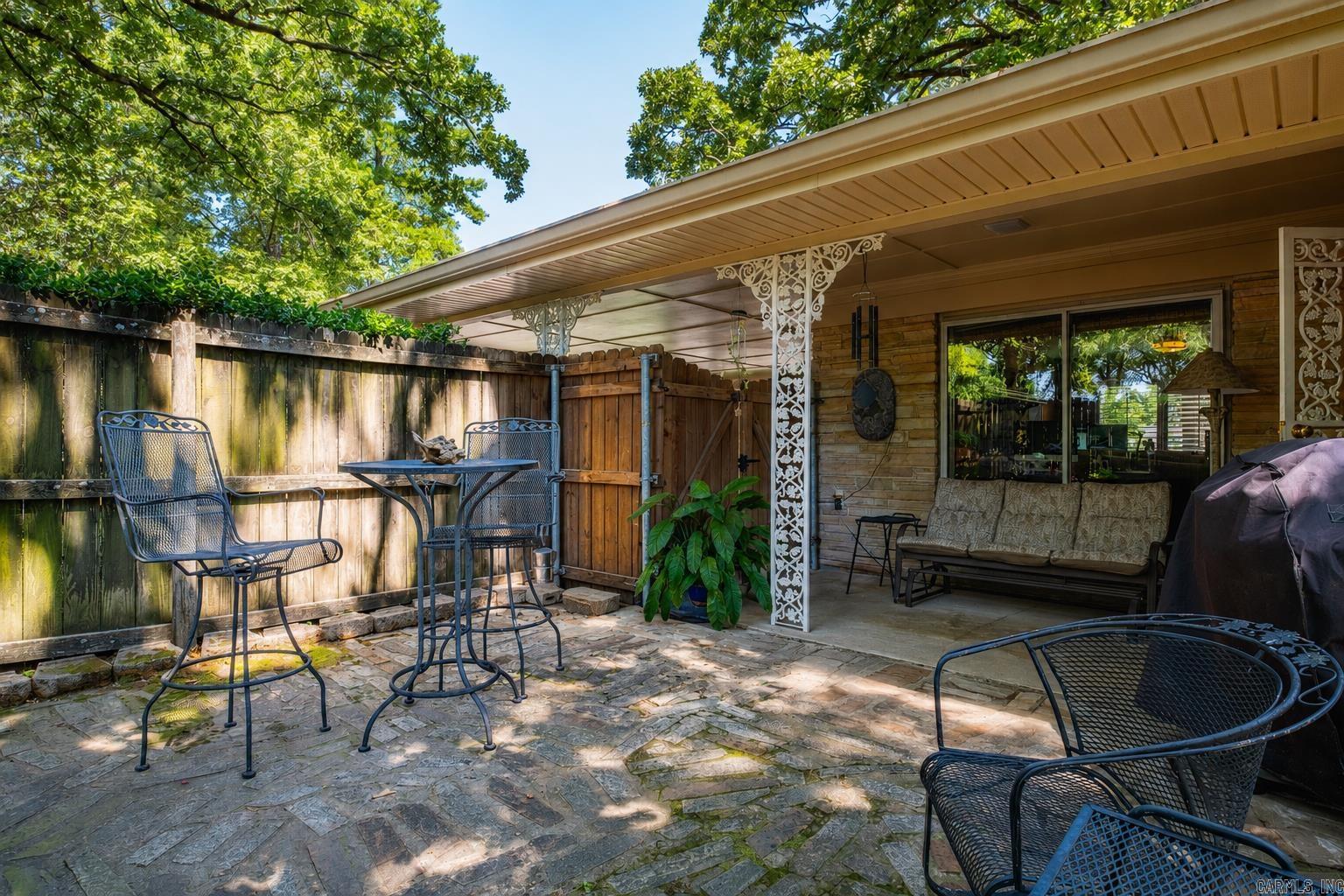PLEASANT HILL - Residential