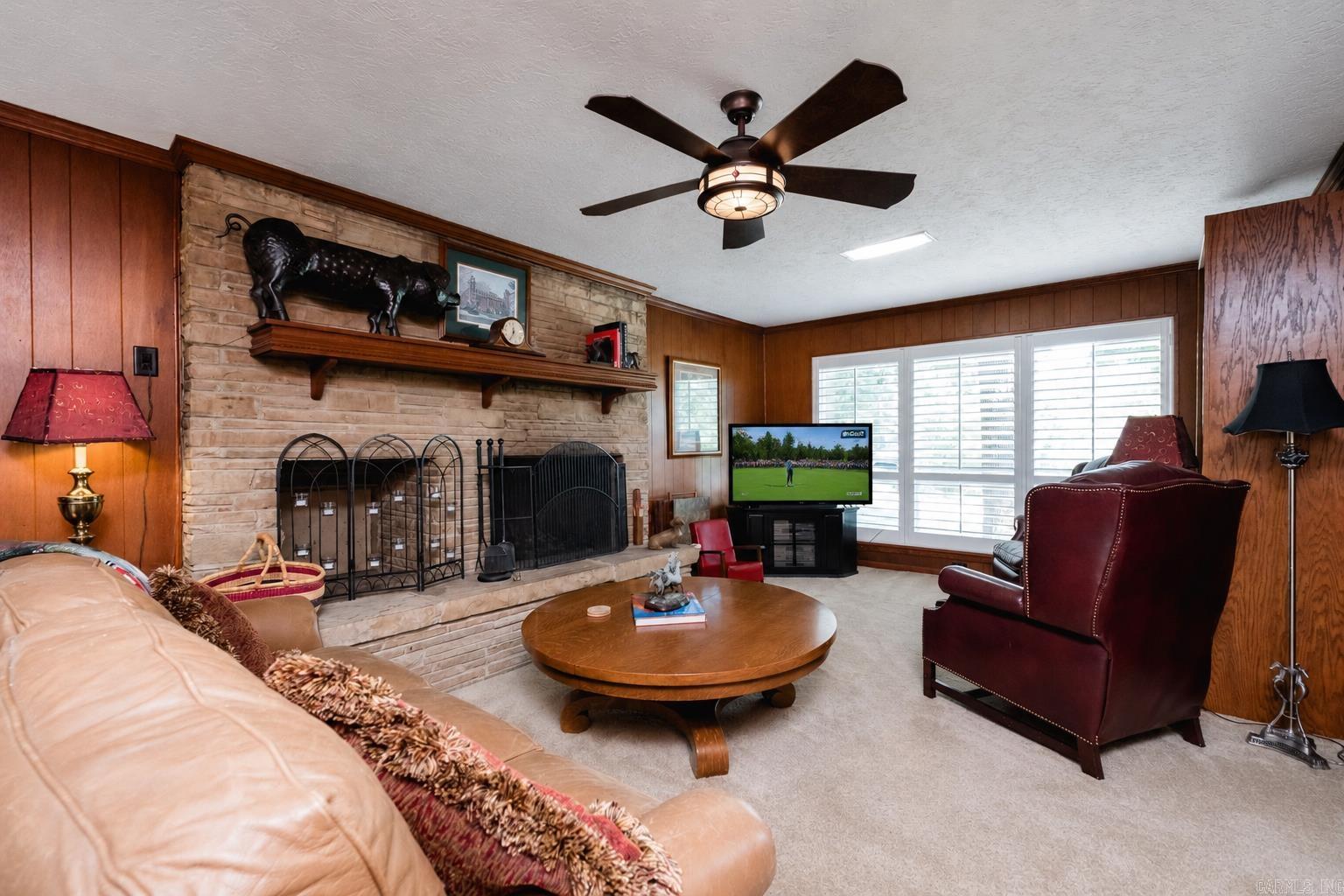 PLEASANT HILL - Residential