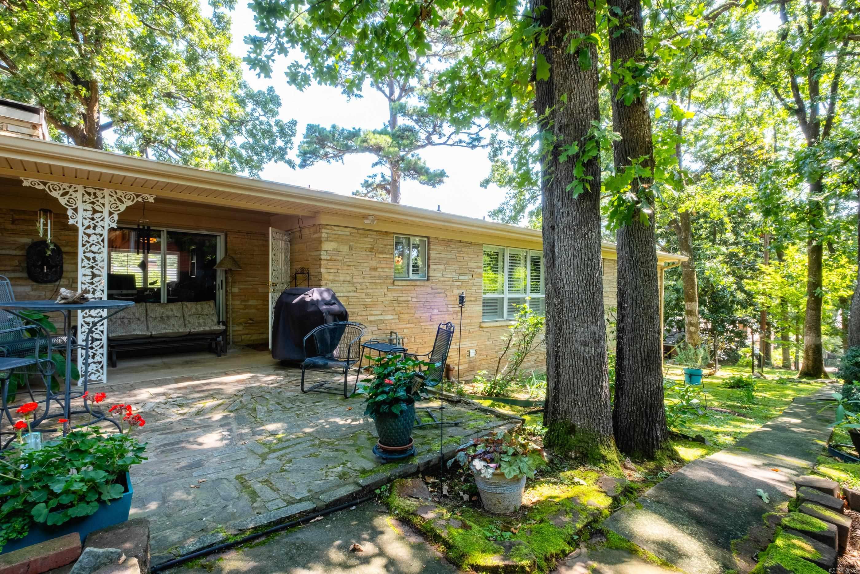 PLEASANT HILL - Residential