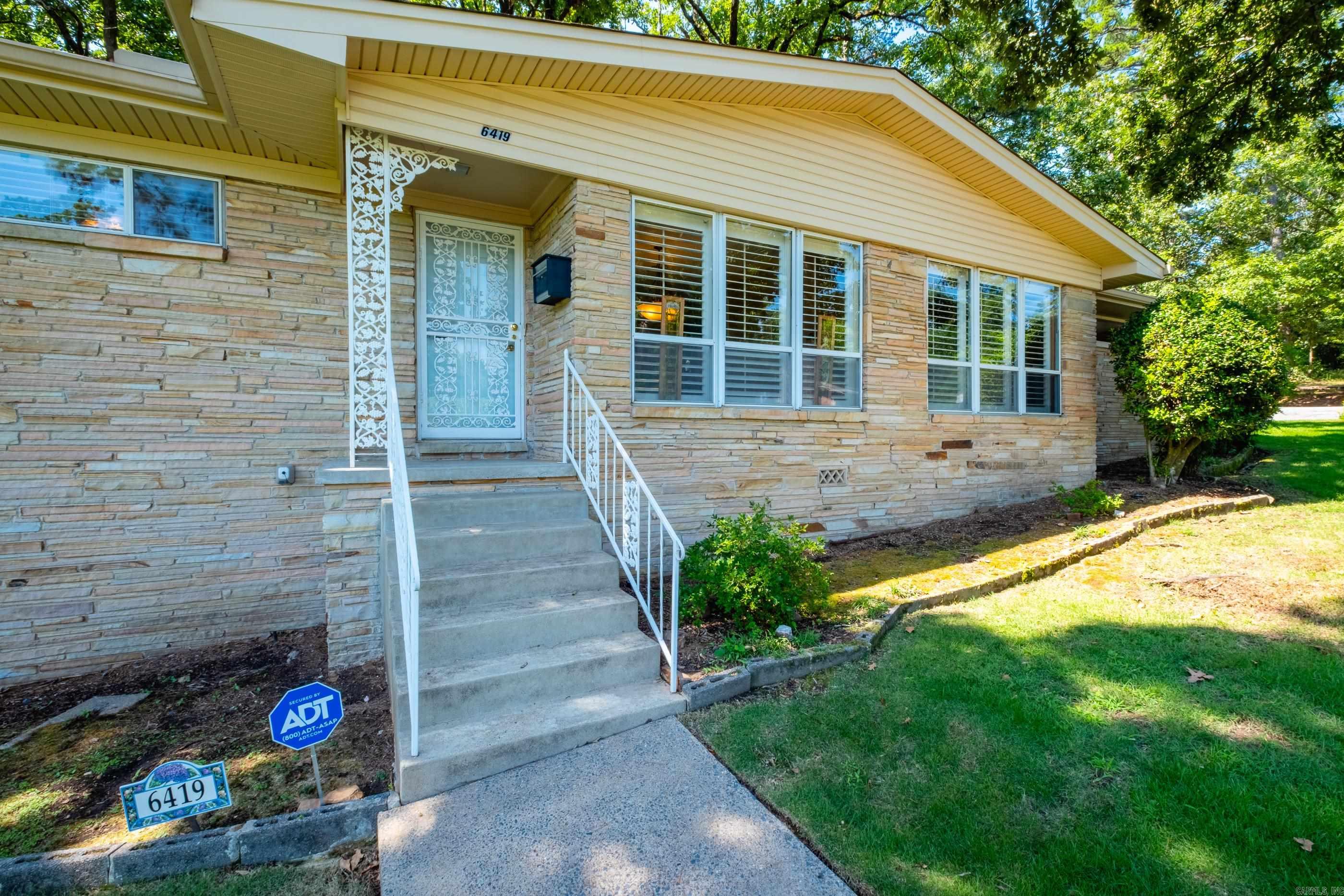 PLEASANT HILL - Residential
