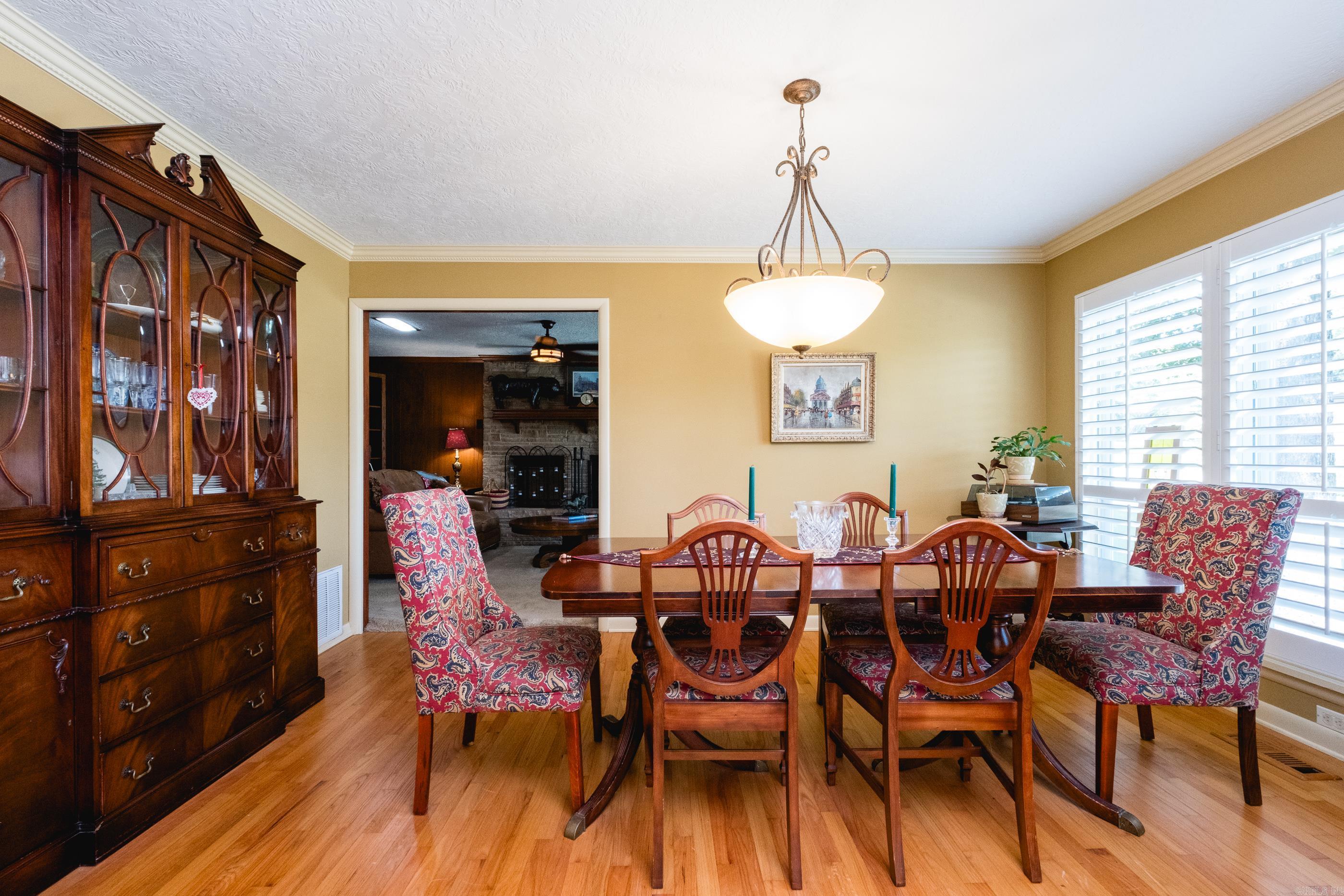 PLEASANT HILL - Residential
