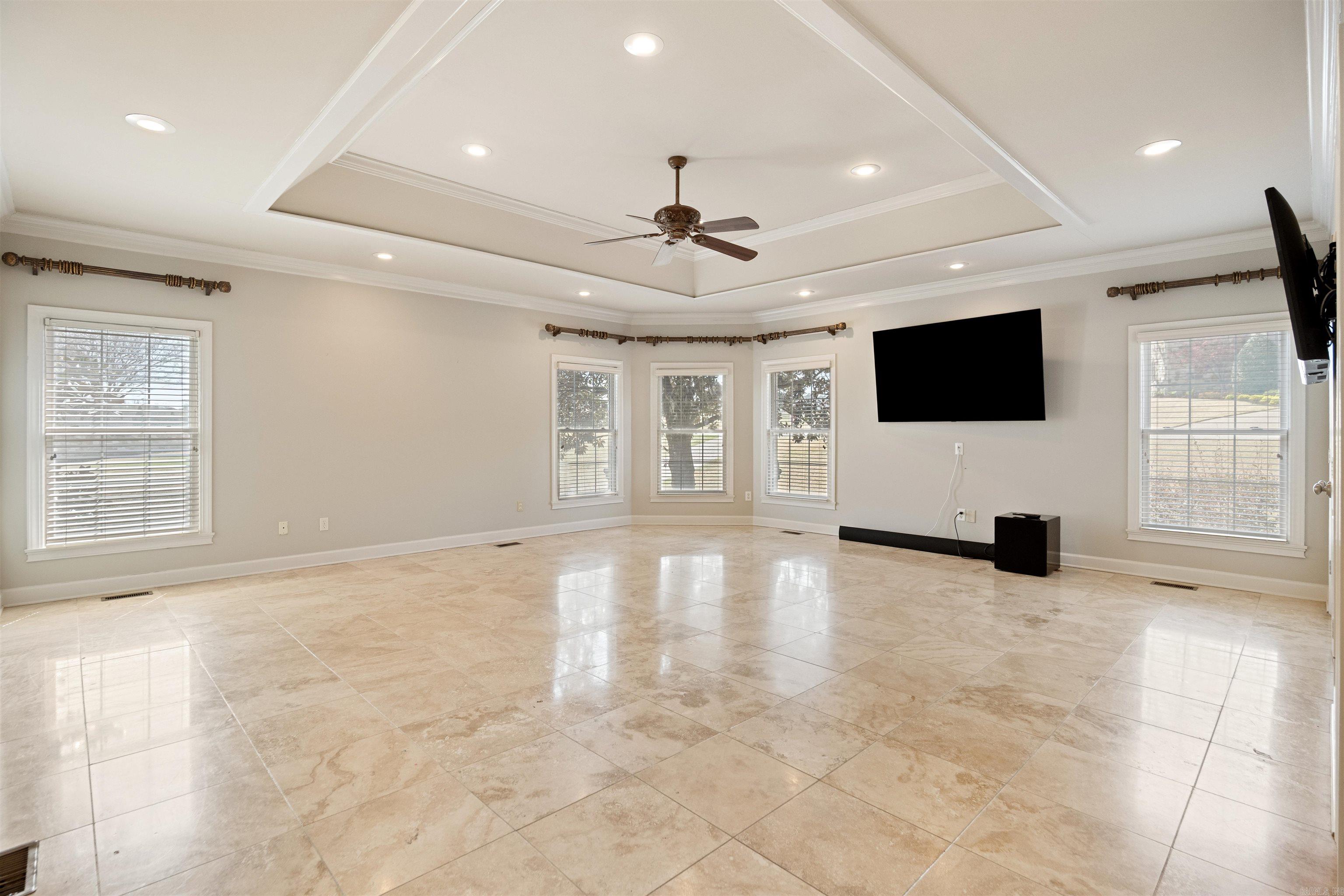 Ridgepointe Country Club - Residential