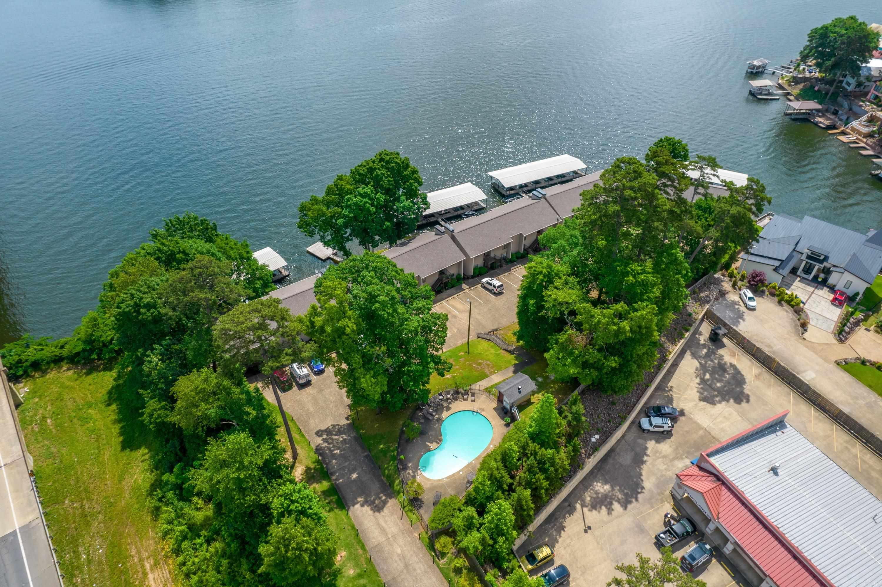 CHESSWOOD HPR - Residential