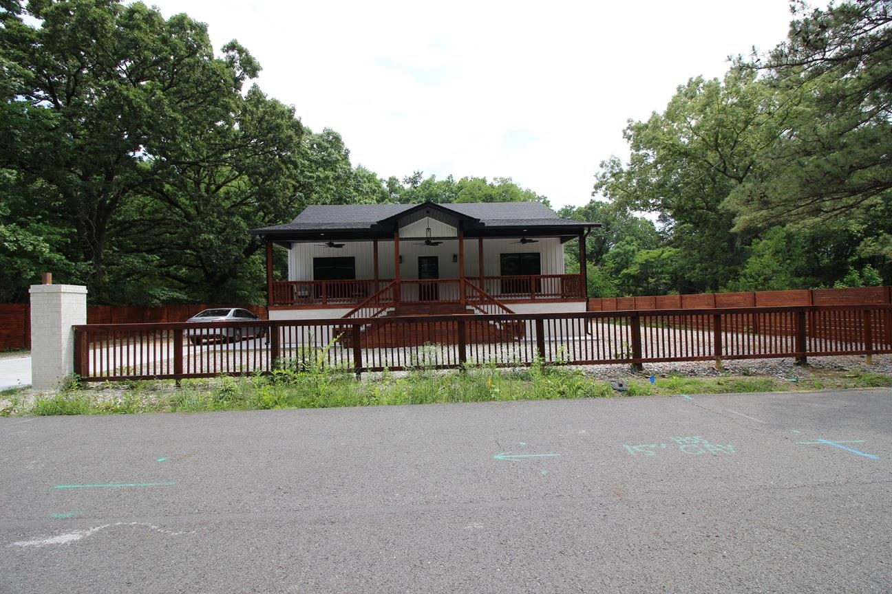 LA McClard - Residential