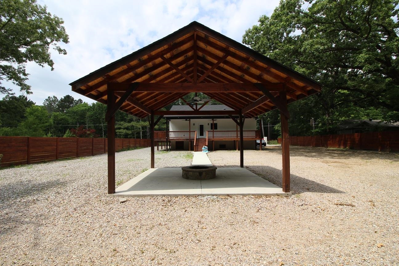 LA McClard - Residential