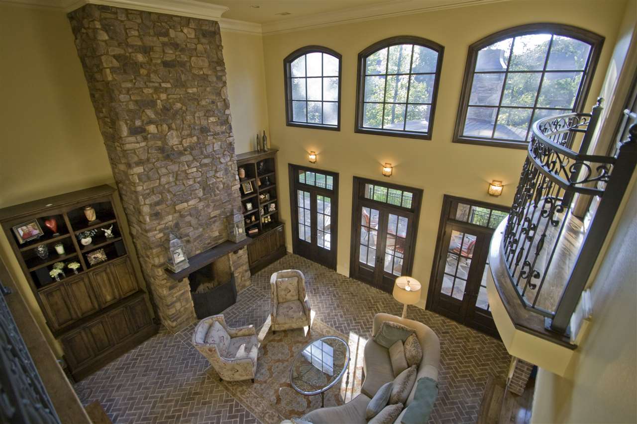 CHENAL VALLEY SOLOGNE CIRCLE - Residential