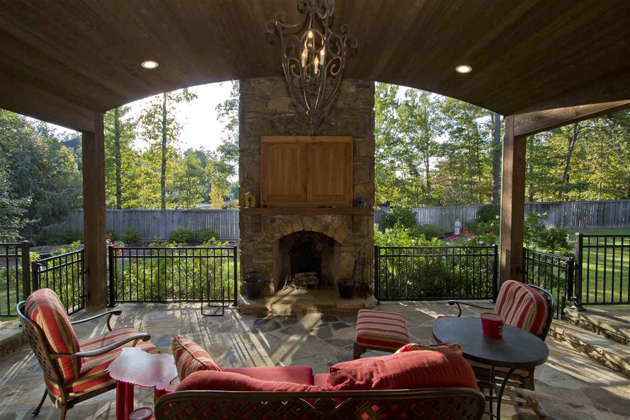 CHENAL VALLEY SOLOGNE CIRCLE - Residential