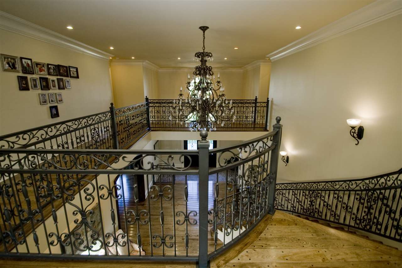 CHENAL VALLEY SOLOGNE CIRCLE - Residential