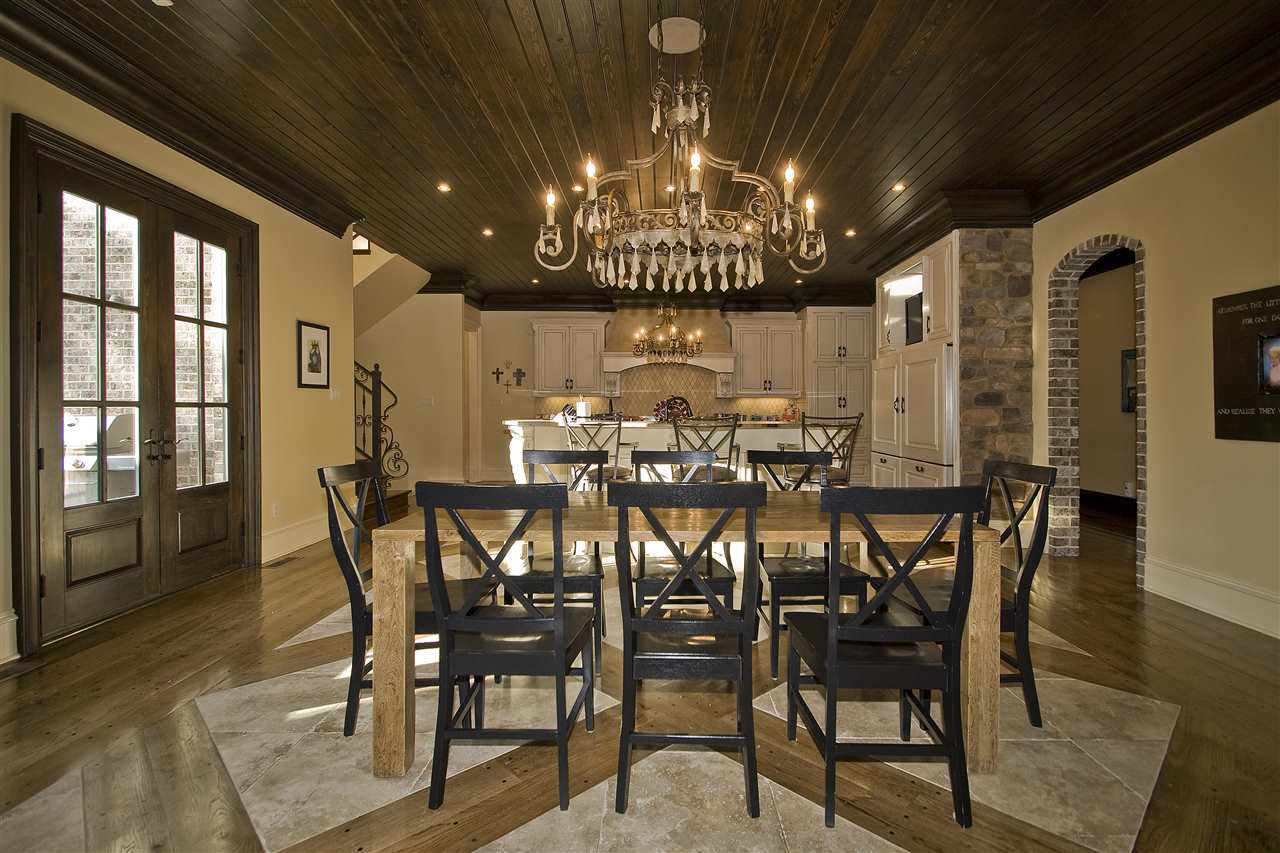 CHENAL VALLEY SOLOGNE CIRCLE - Residential