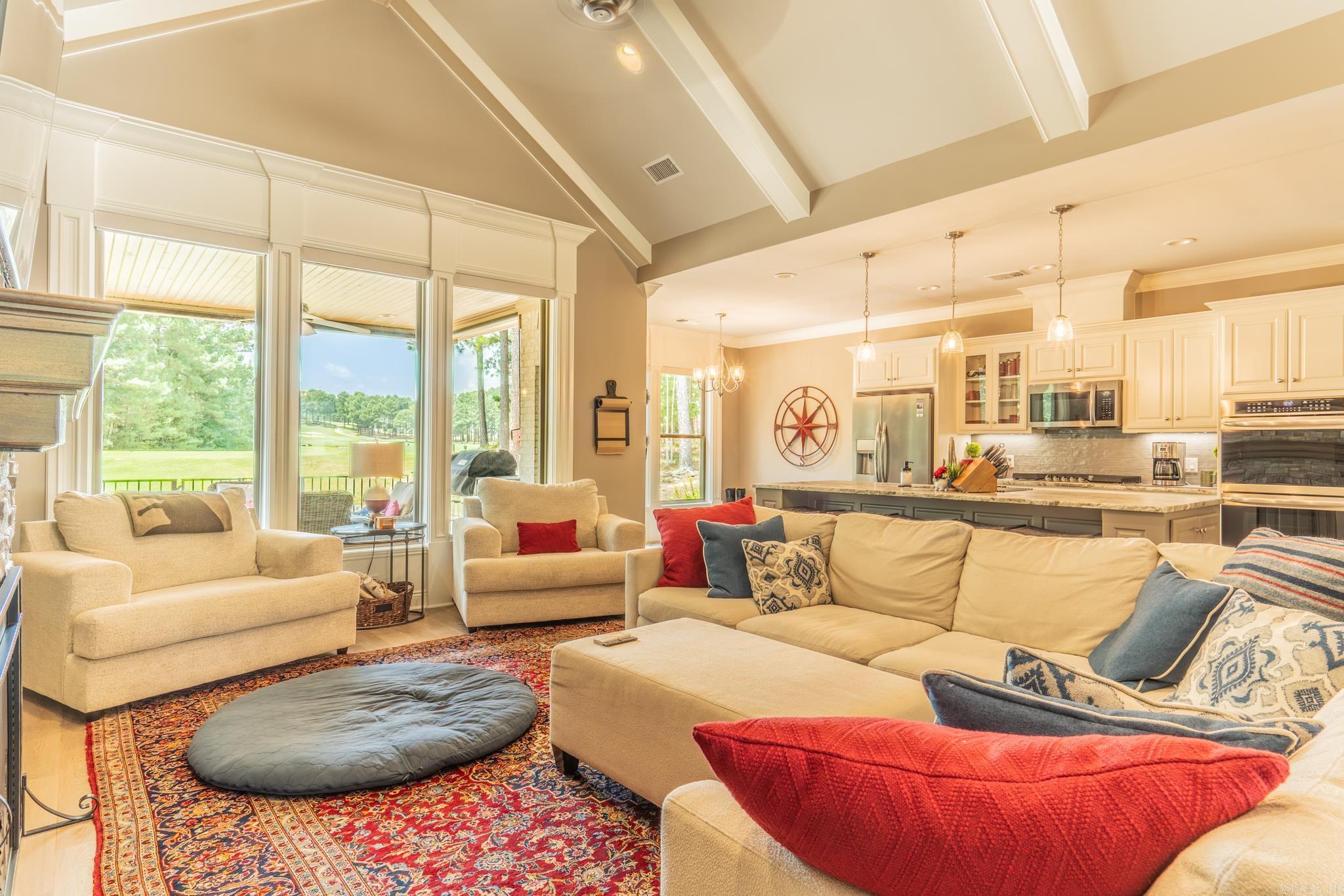 LADERA - Residential