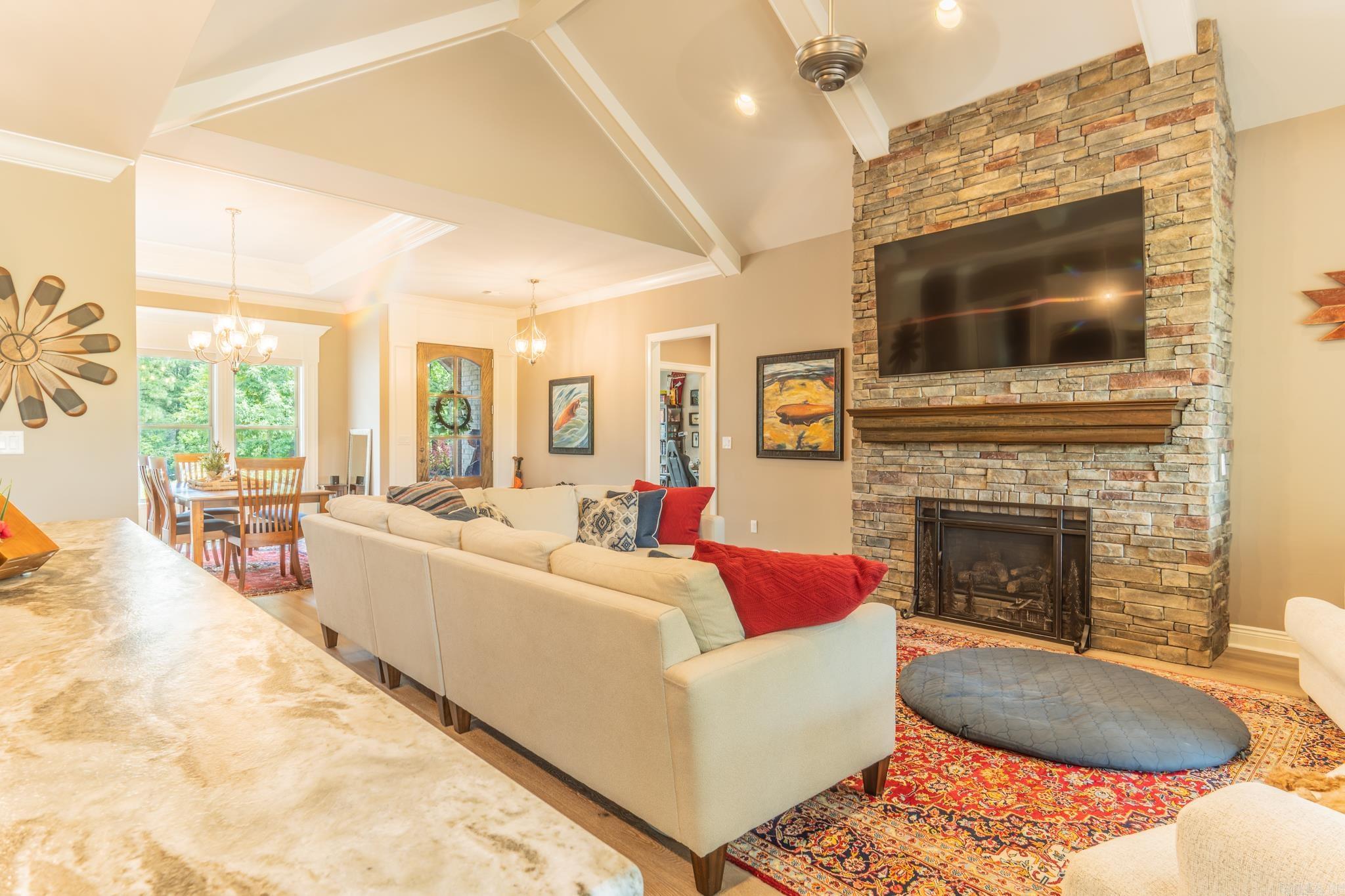 LADERA - Residential