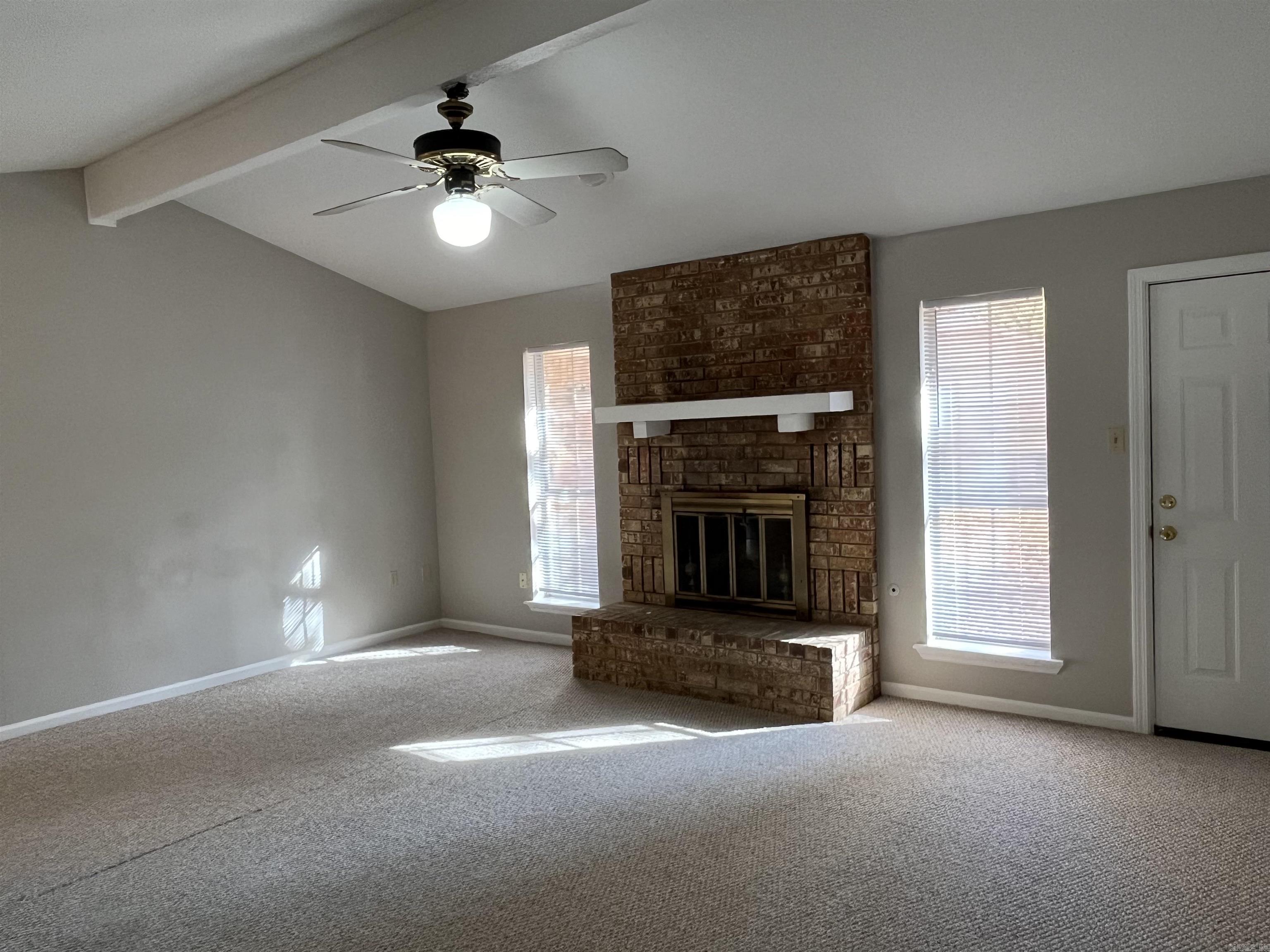 Smoking Oaks - Residential