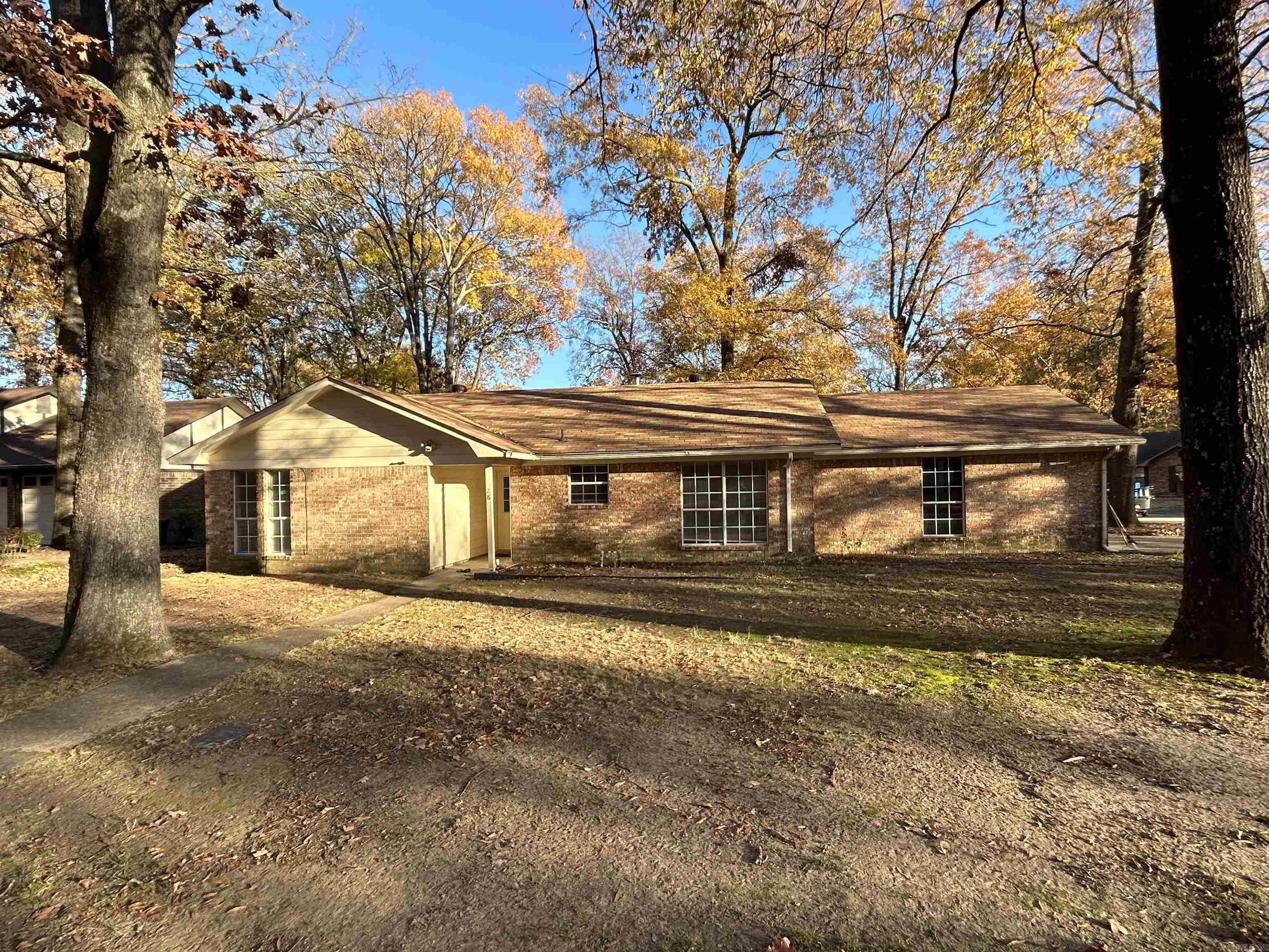 Smoking Oaks - Residential