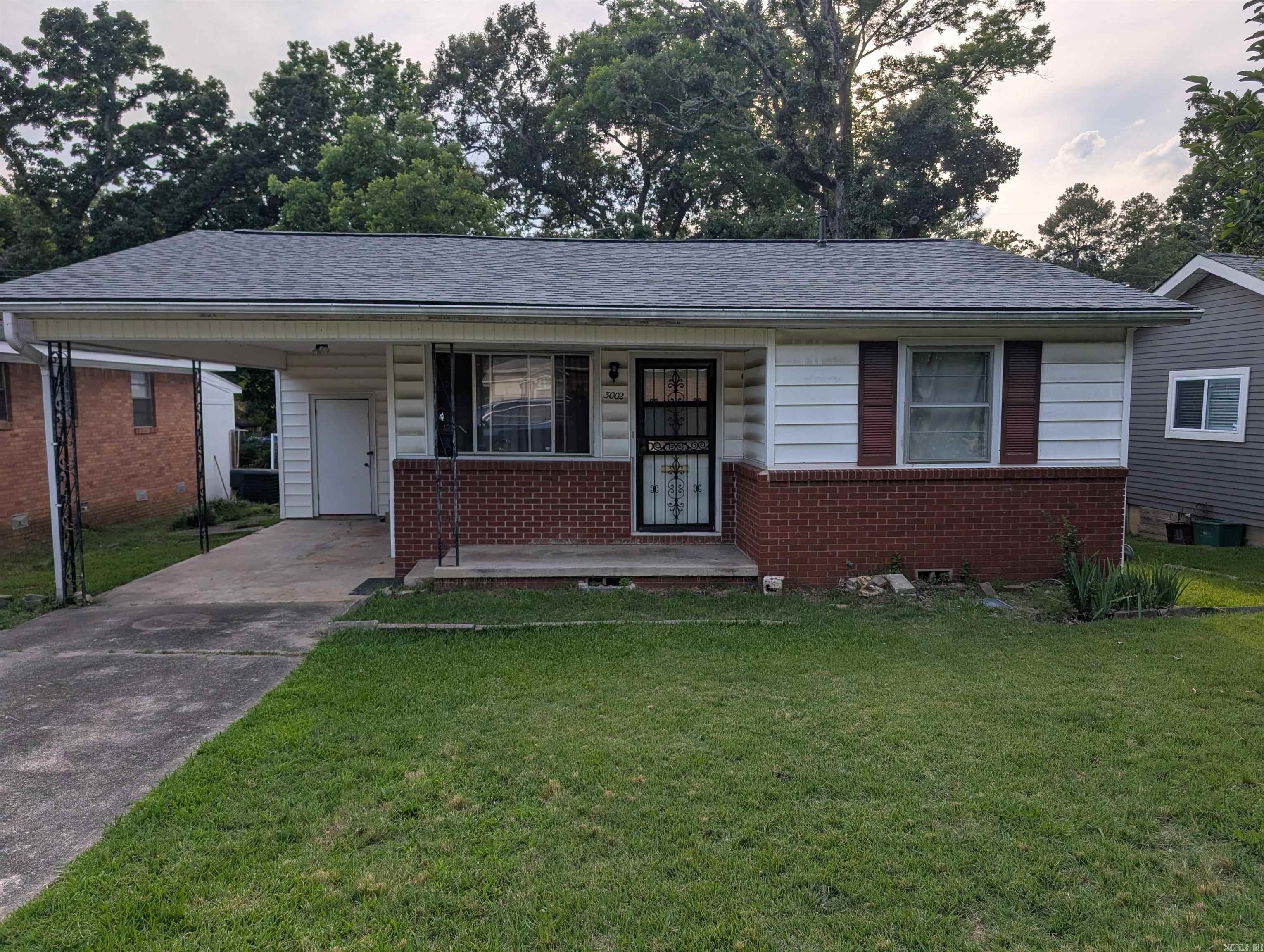 HAMILTON & BRACK - Residential