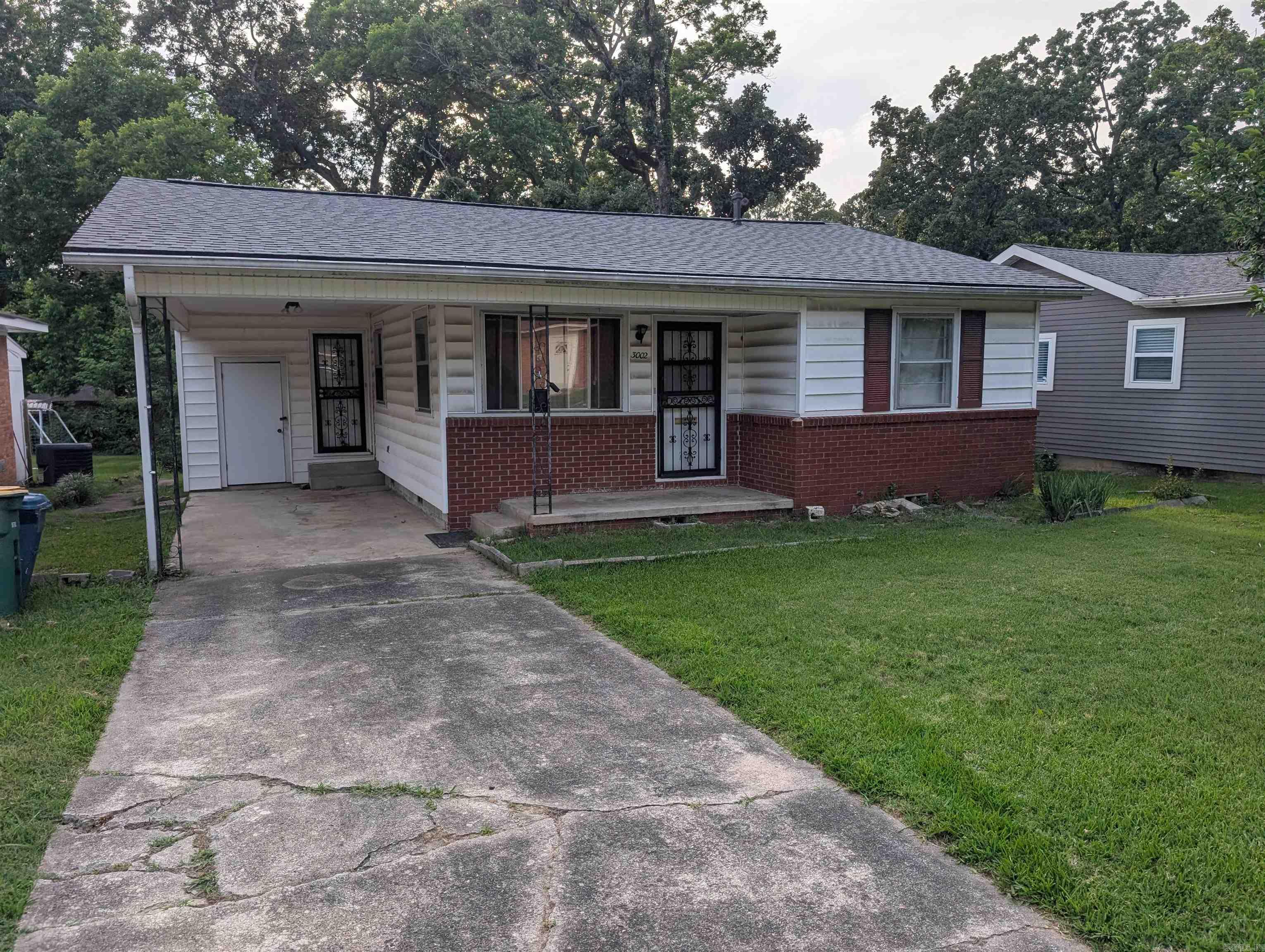 HAMILTON & BRACK - Residential