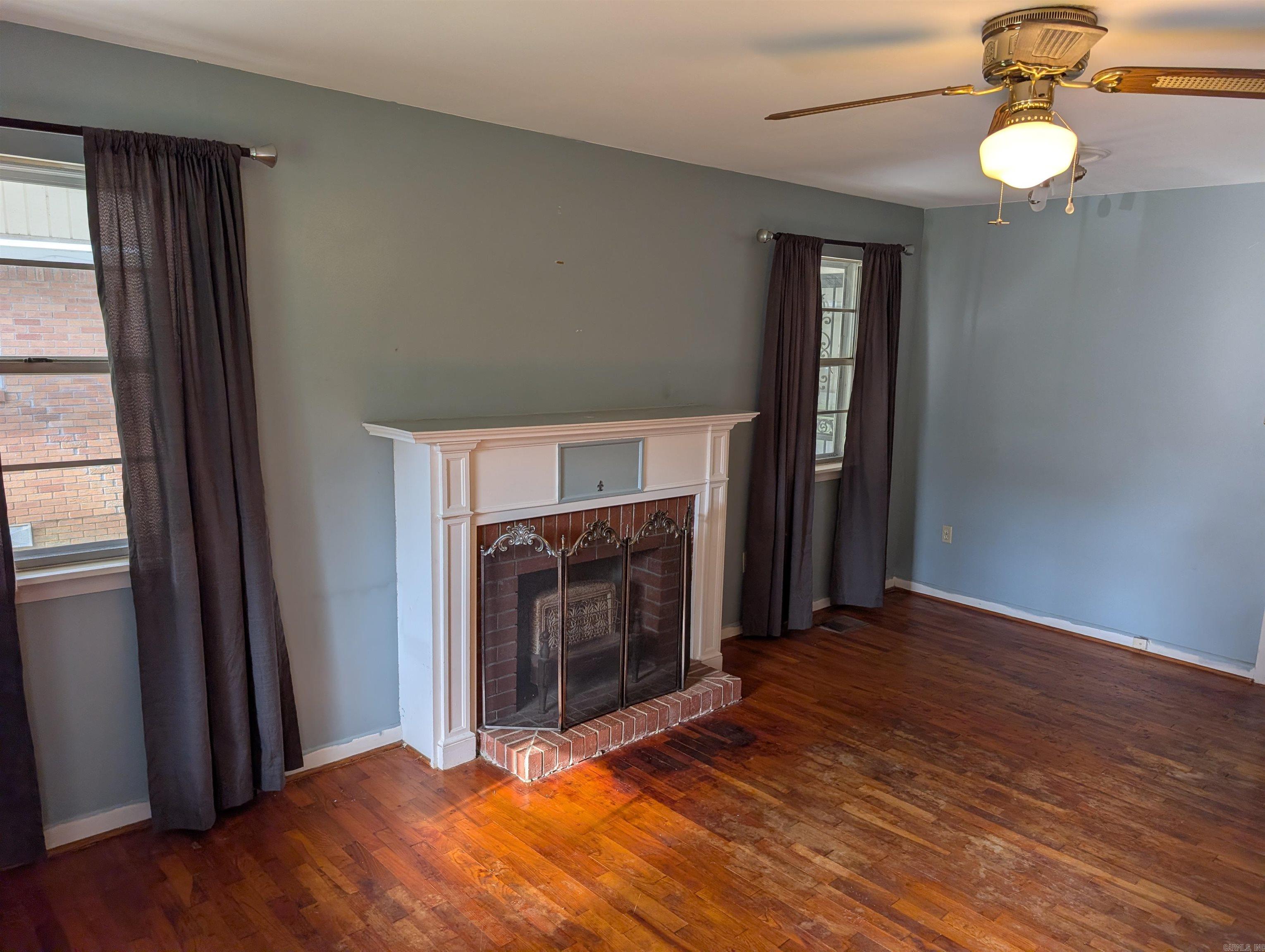 HAMILTON & BRACK - Residential