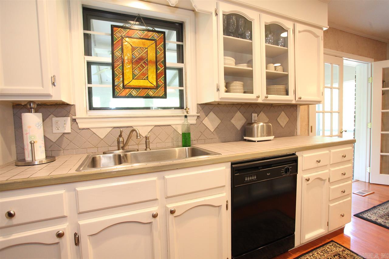 INDIAN HILLS - Residential