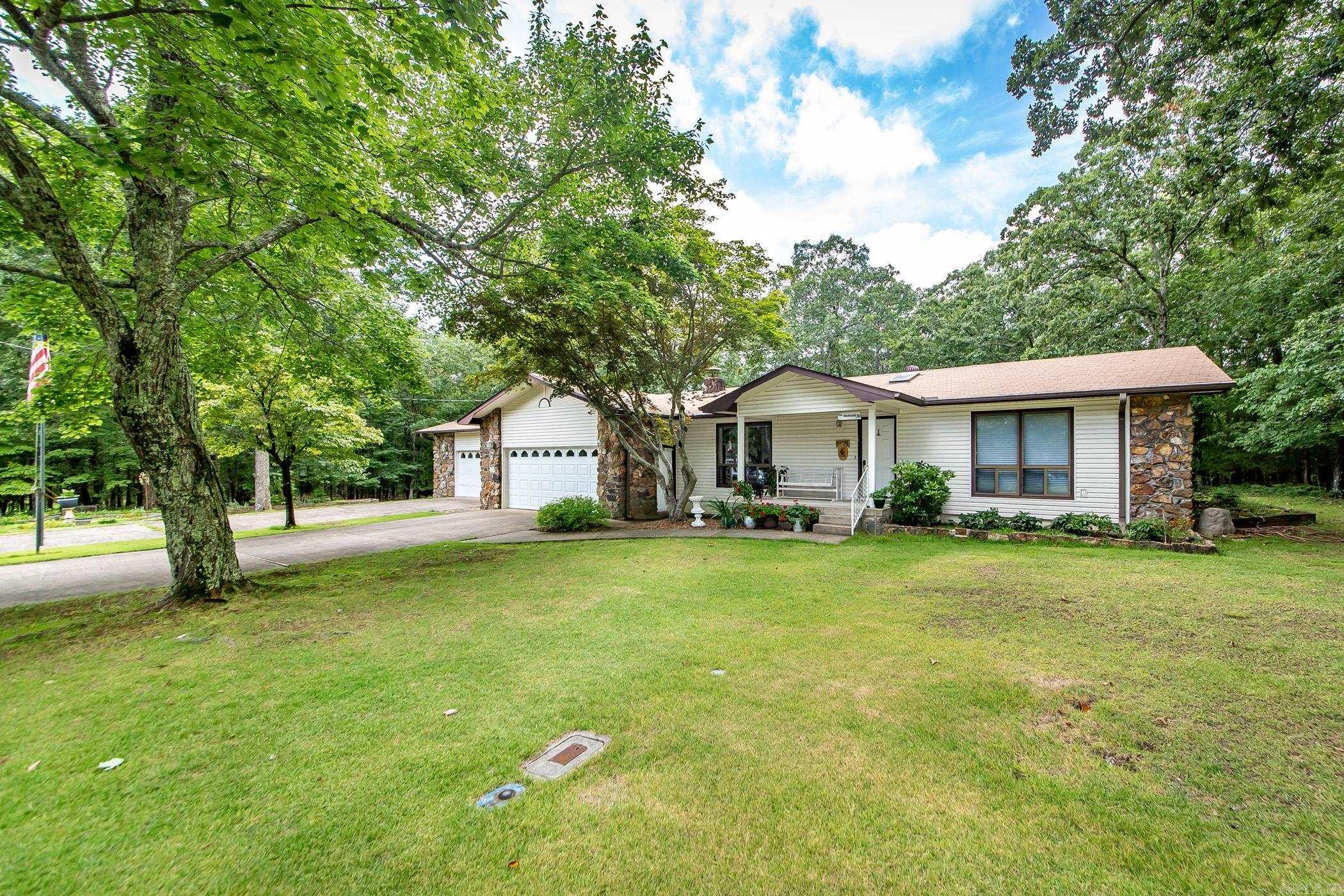 INDIAN HILLS - Residential