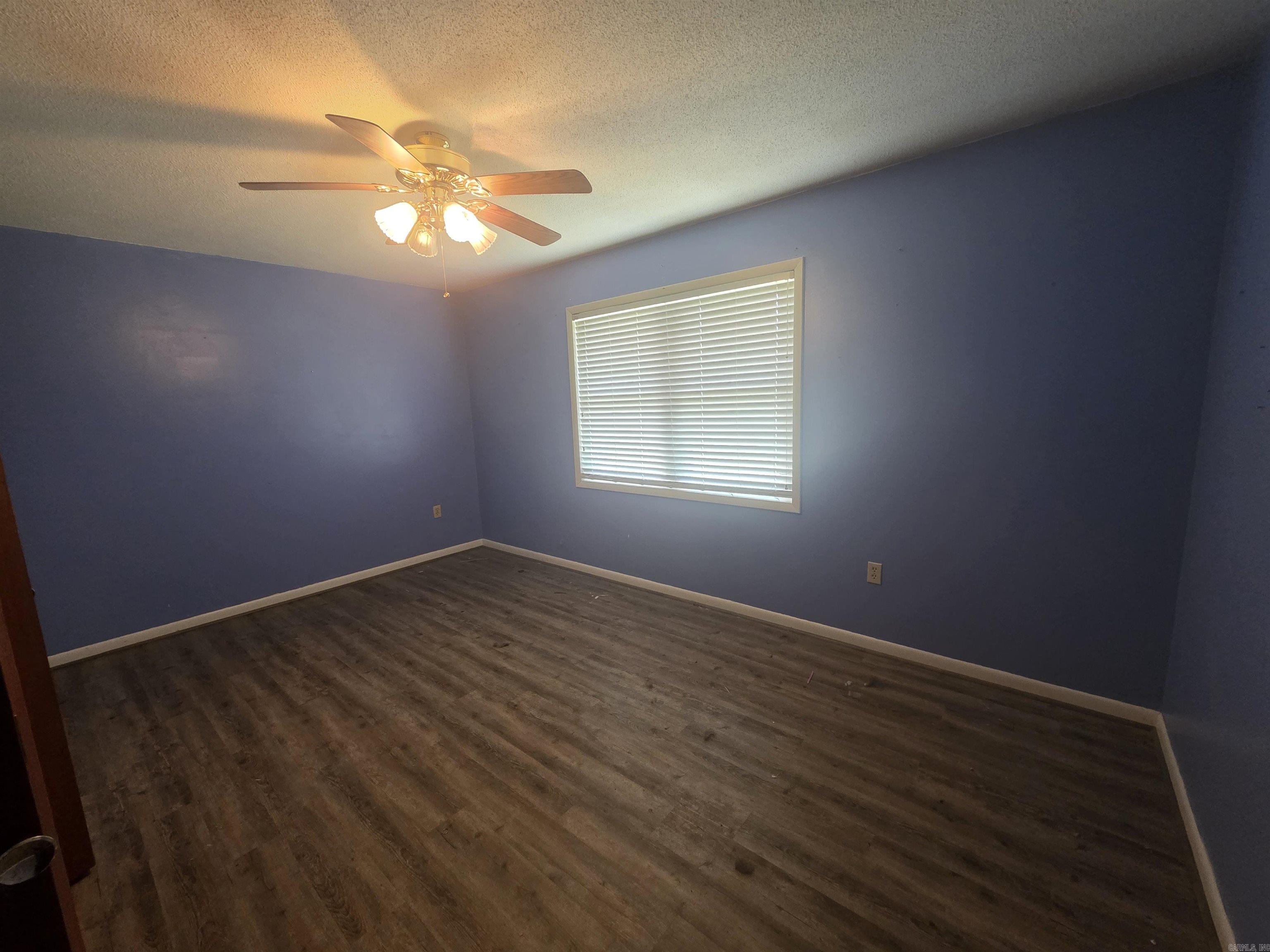 OAK FORREST - Residential