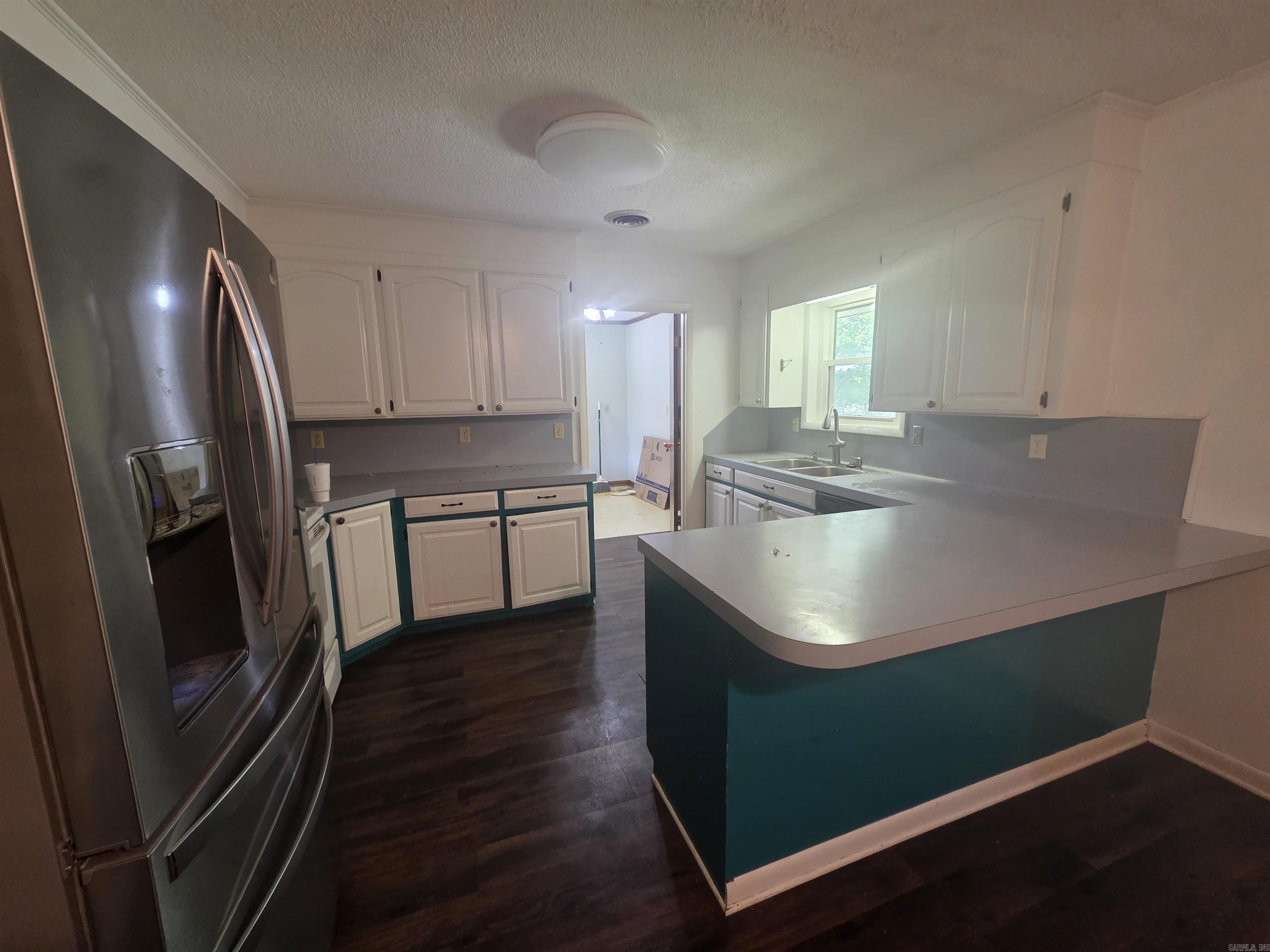 OAK FORREST - Residential