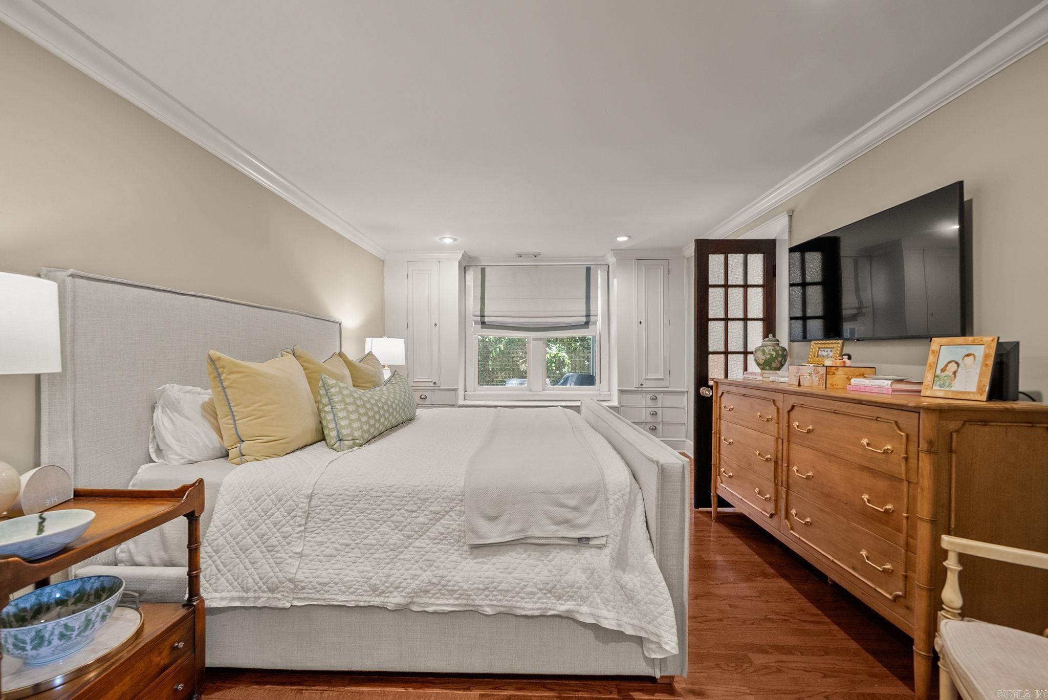 FOREST PARK - Residential
