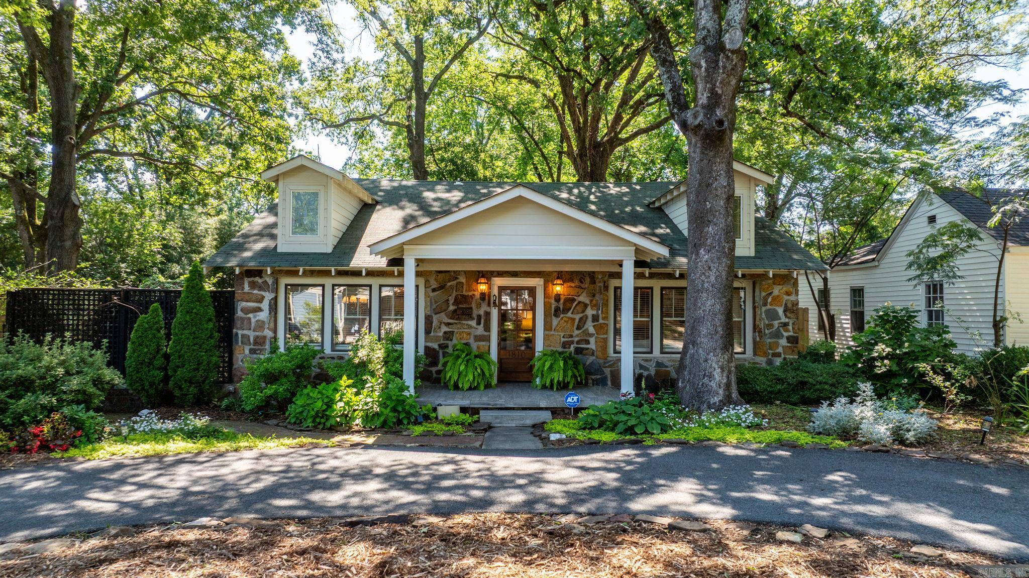 FOREST PARK - Residential