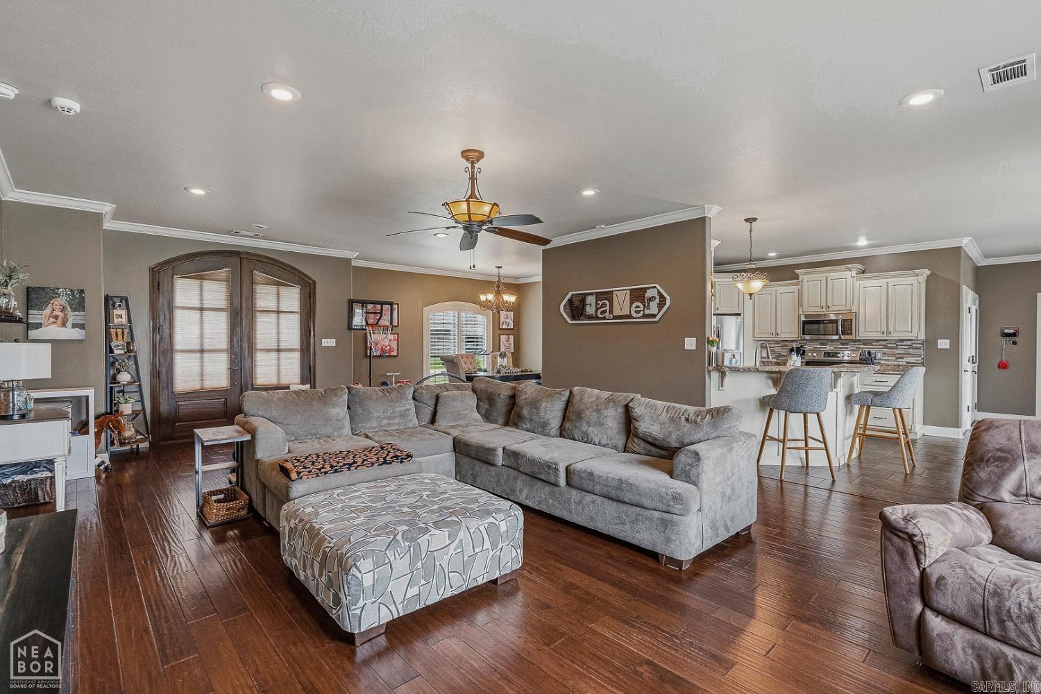 Farmers 3rd - Residential