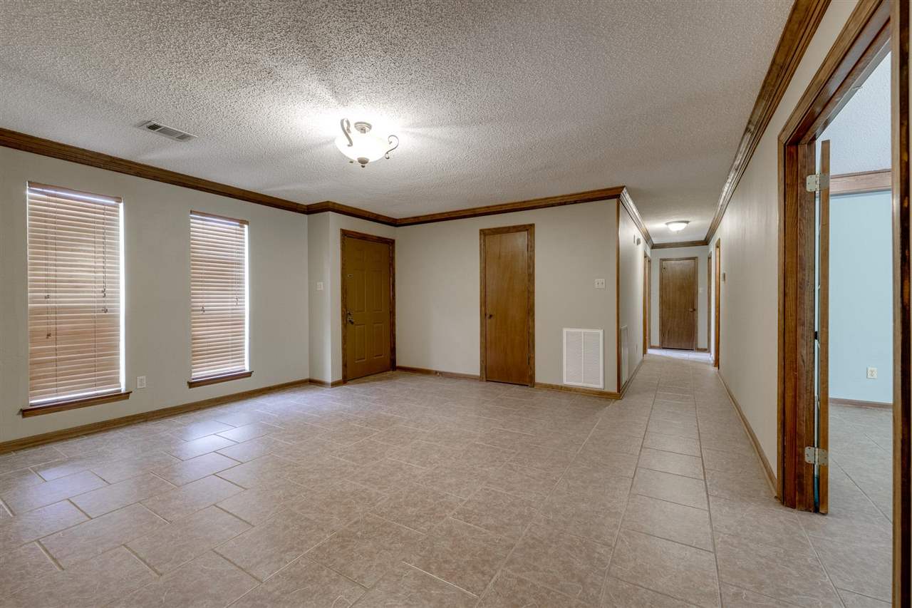 FOXWOOD J - Residential