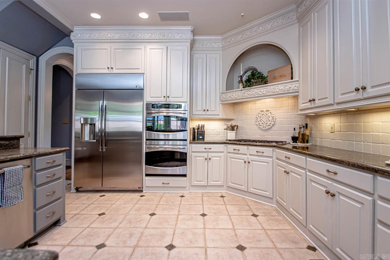 HICKORY HILLS - Residential