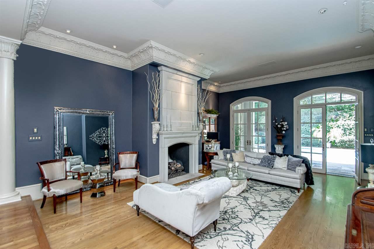 HICKORY HILLS - Residential